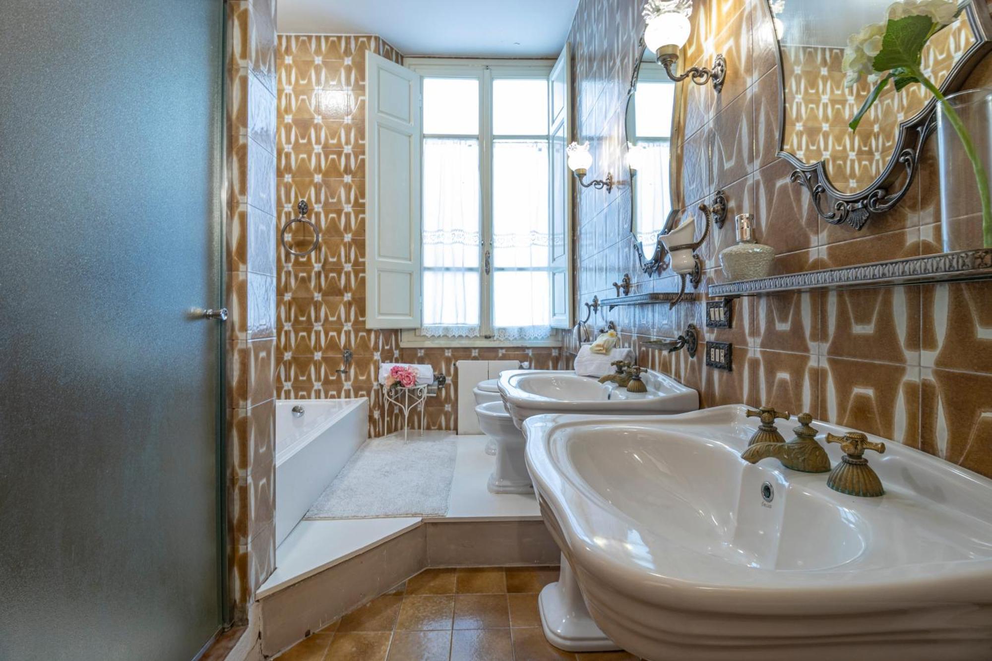 Casa vacanze Lia - In With Private Garden And Pool