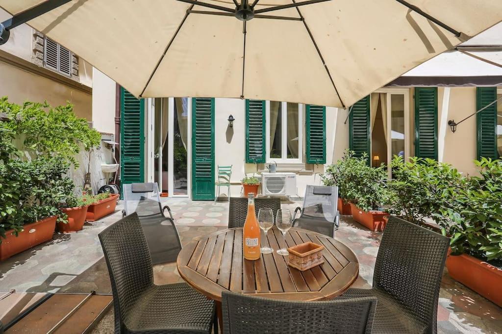Apartment Spacious & Bright, Next To The Duomo Of Florence, Michelangelo, With Patio *