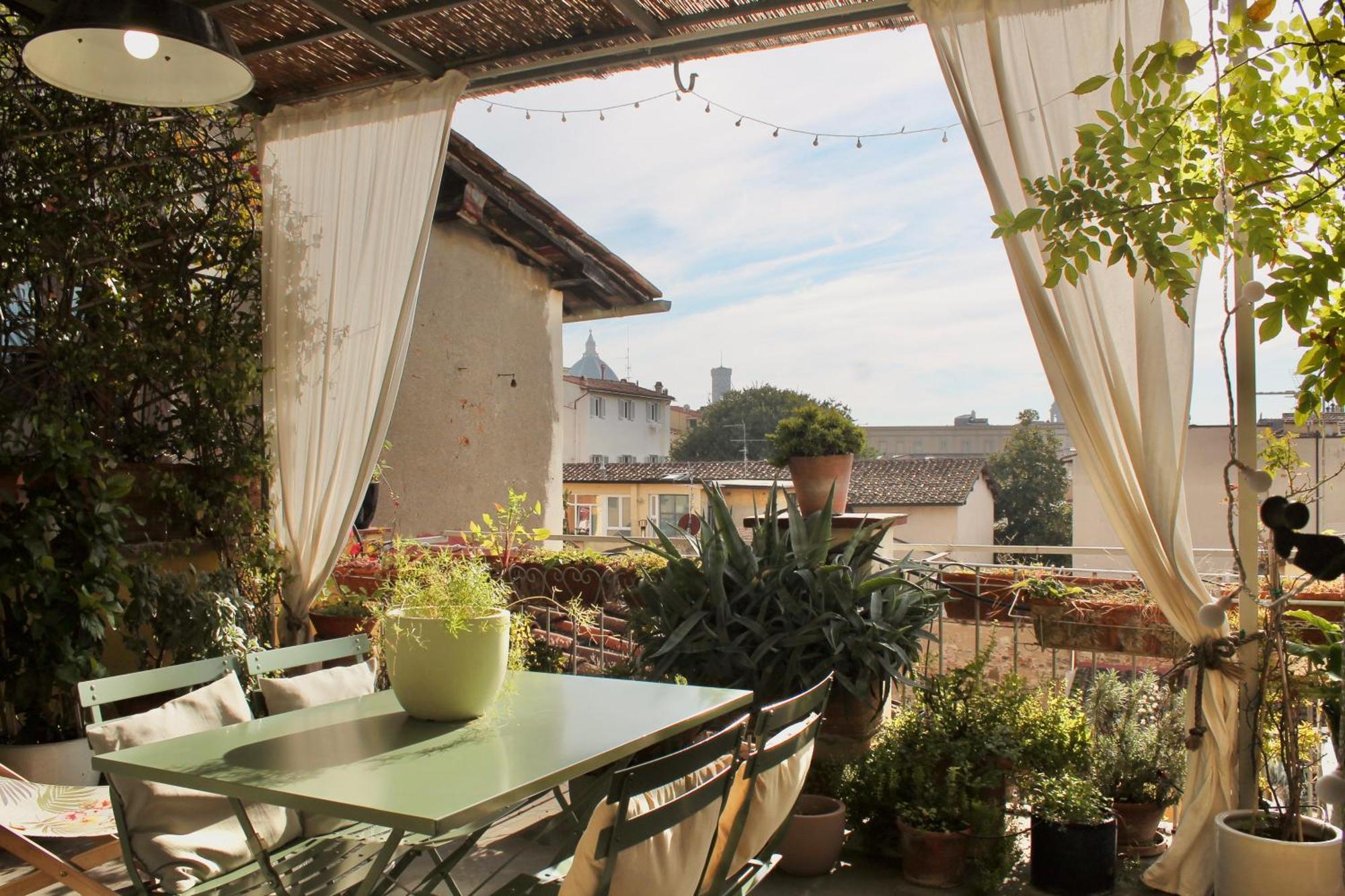 Attico Con Terrazza Su Florence