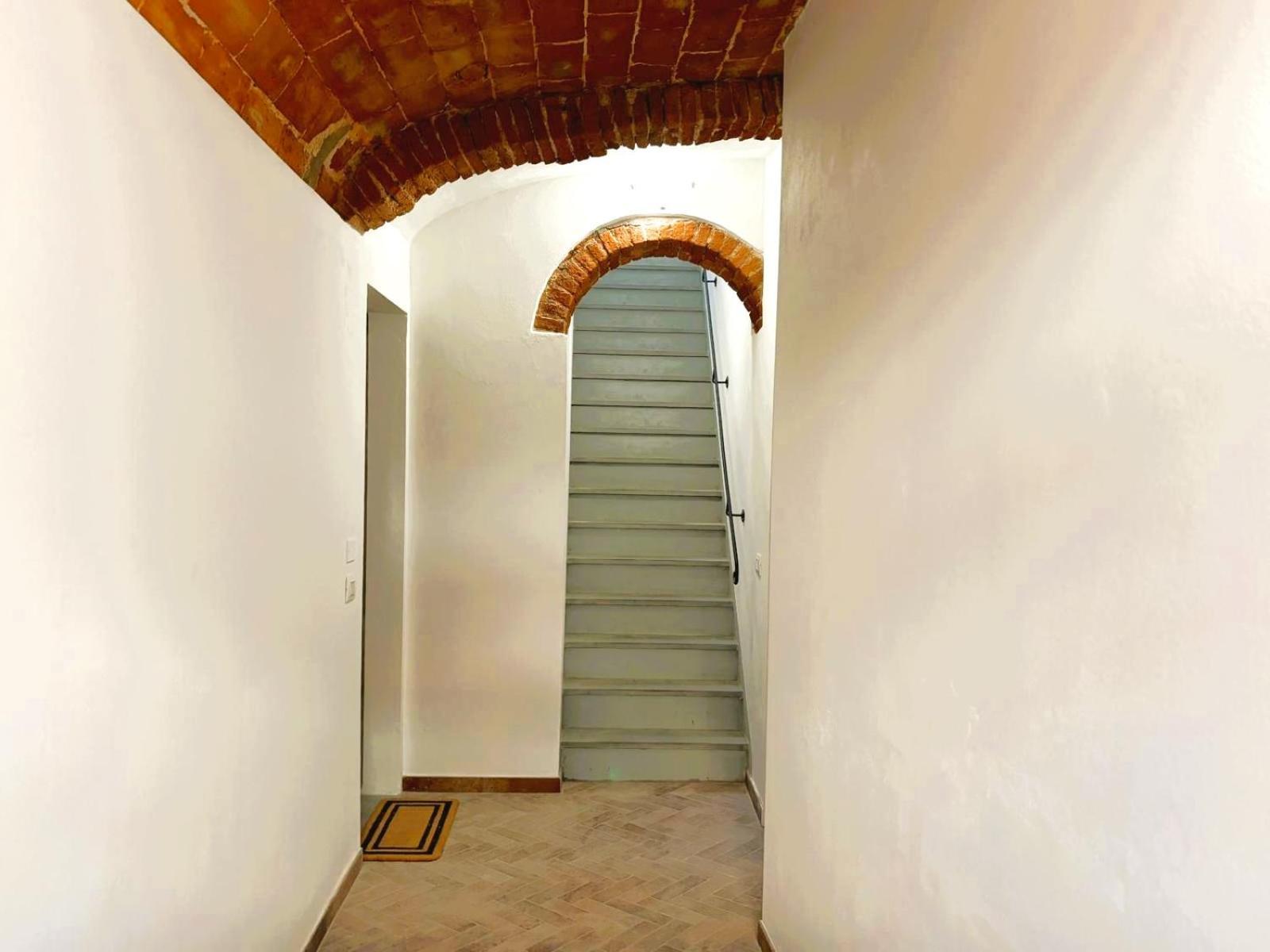 White Iris Apartment