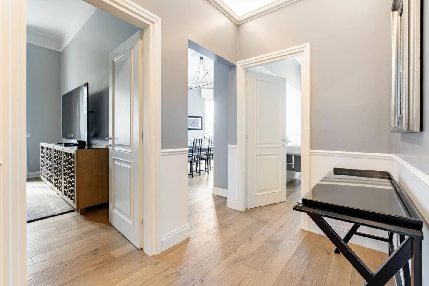 49 Square Garden Apartment Florence