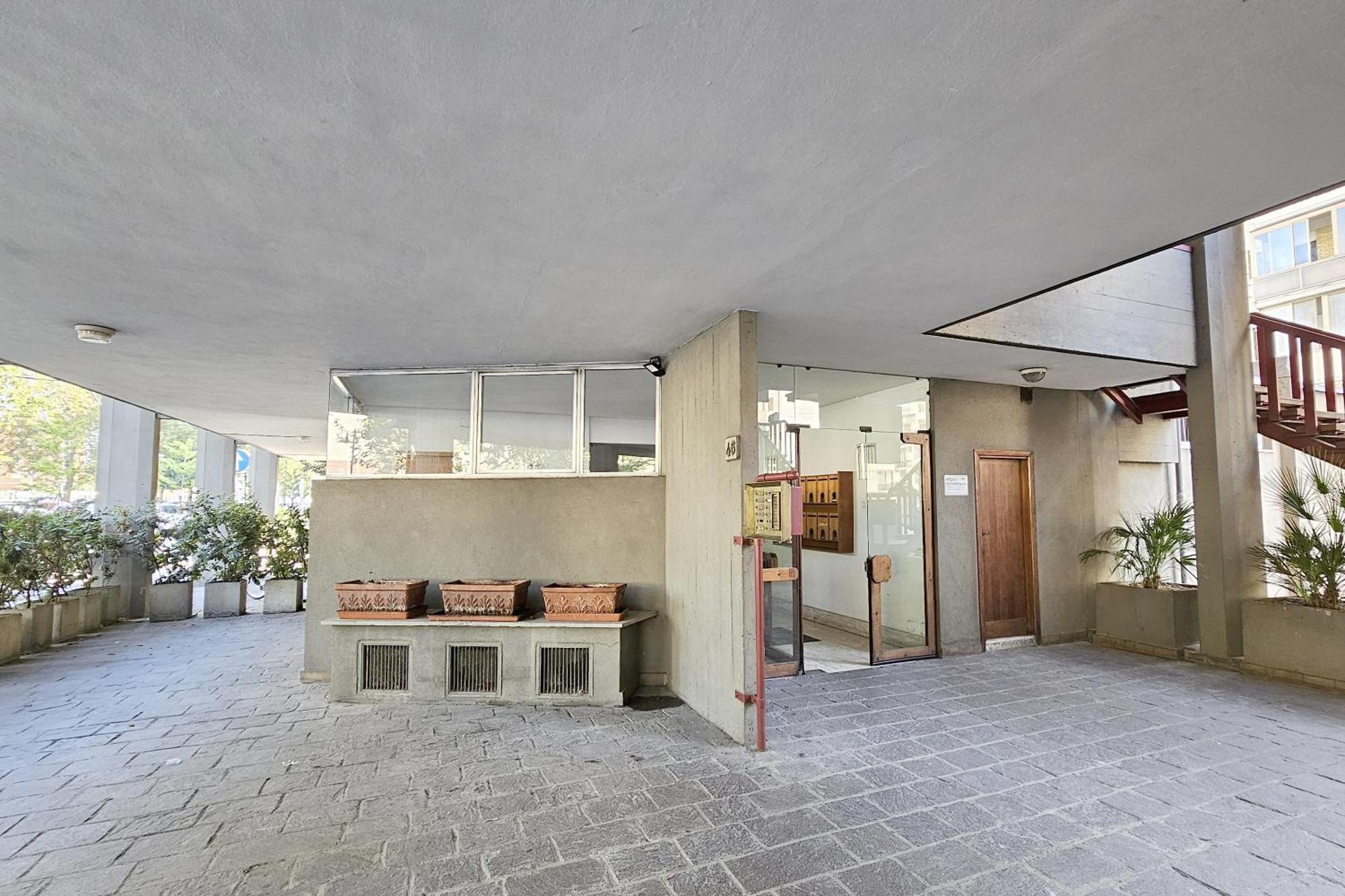 Redi Apartment *