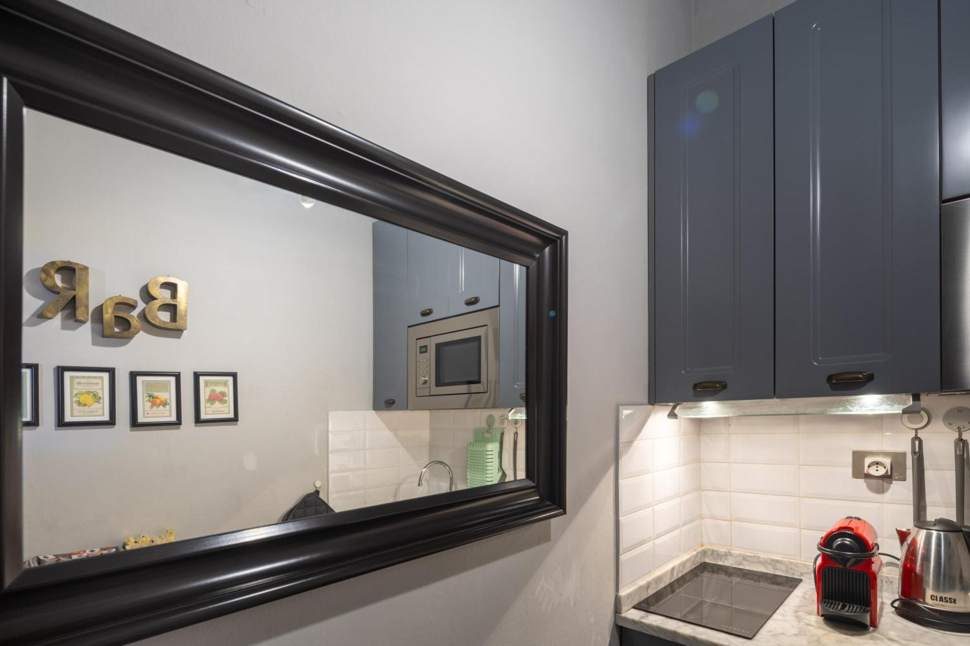 Tornabuoni - In Old Town Center Apartment *