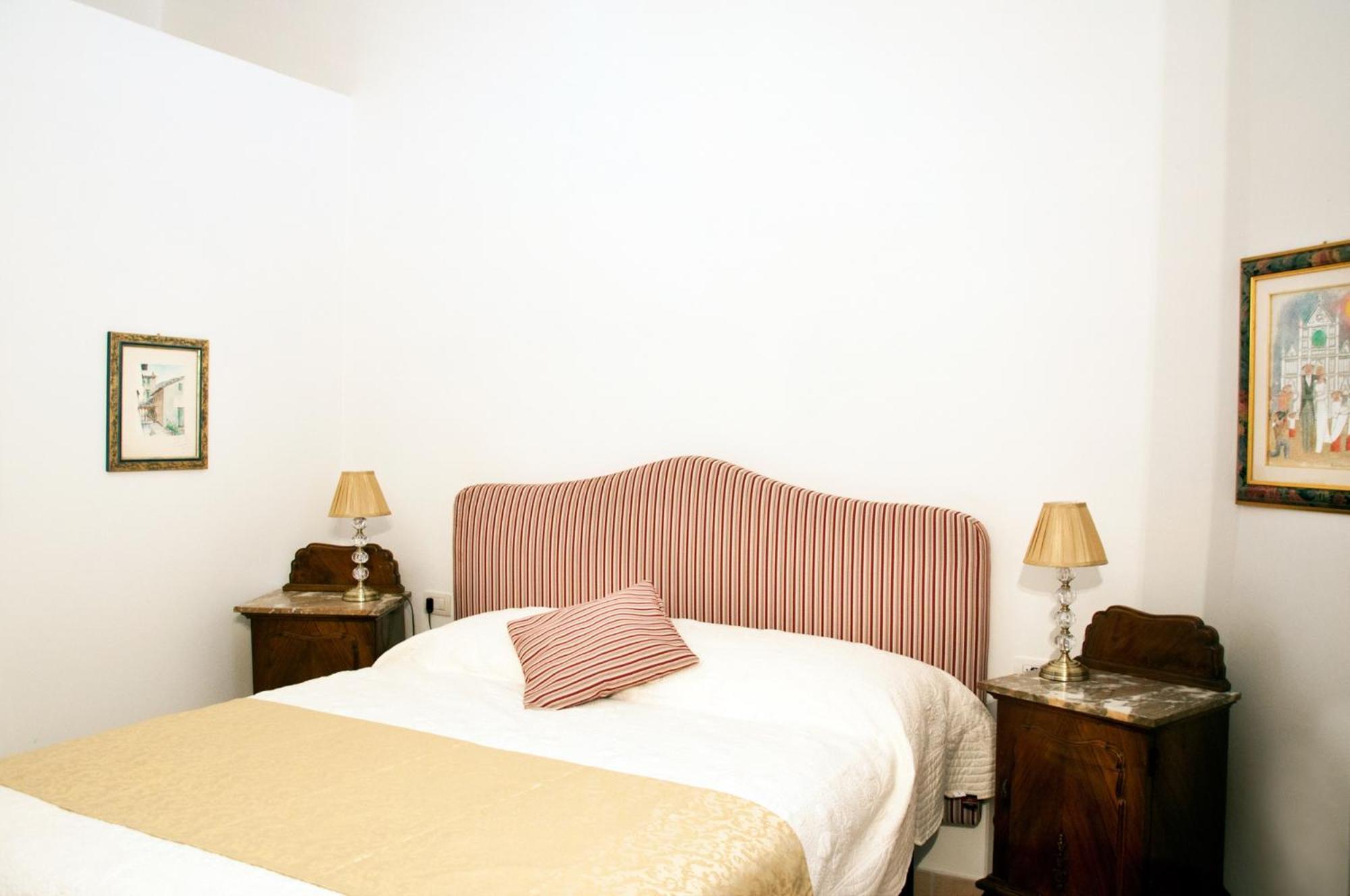 Evaluna Apartment *