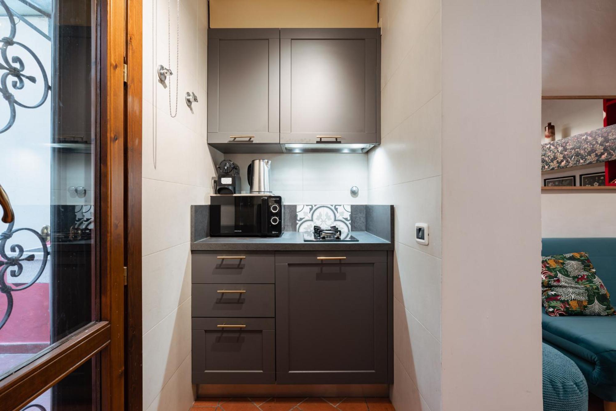 Charming In The Heart Of Santo Spirito Appartamento *