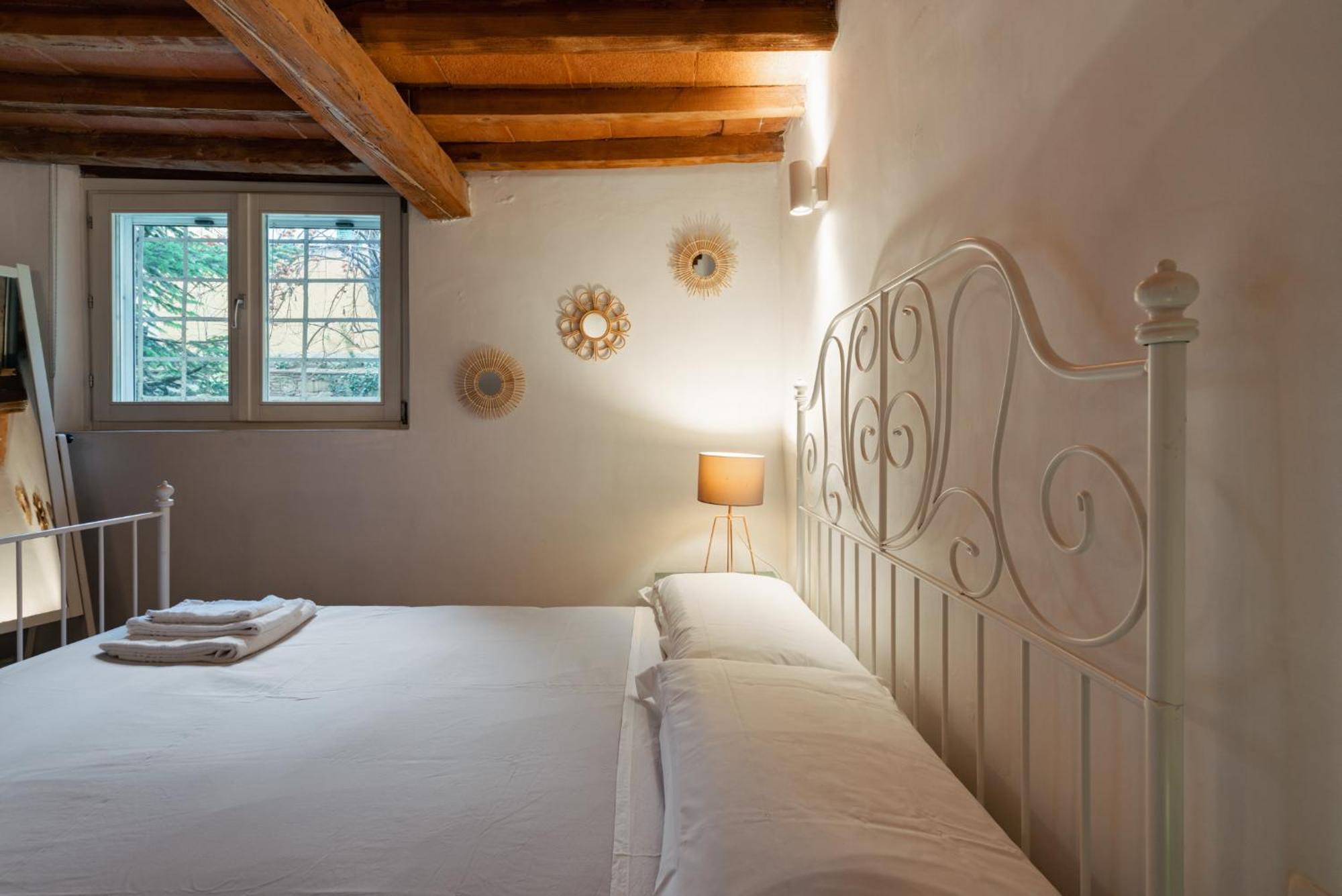 Charming In The Heart Of Santo Spirito Appartamento *