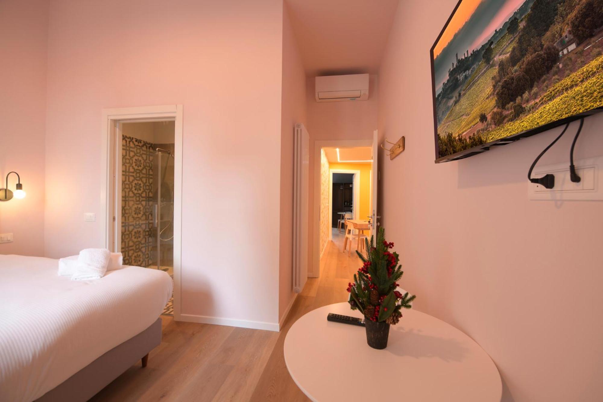 Magnolia Bed & Breakfast *