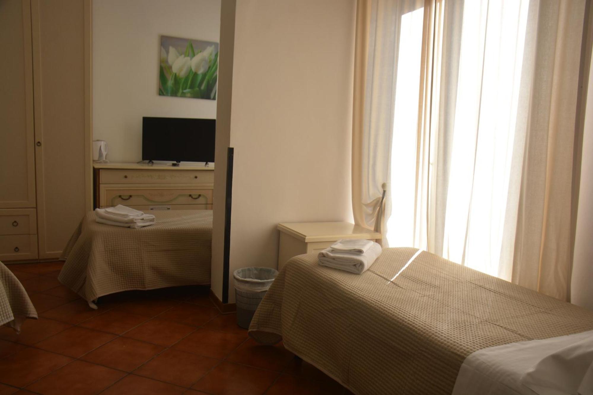 Cordova Hotel