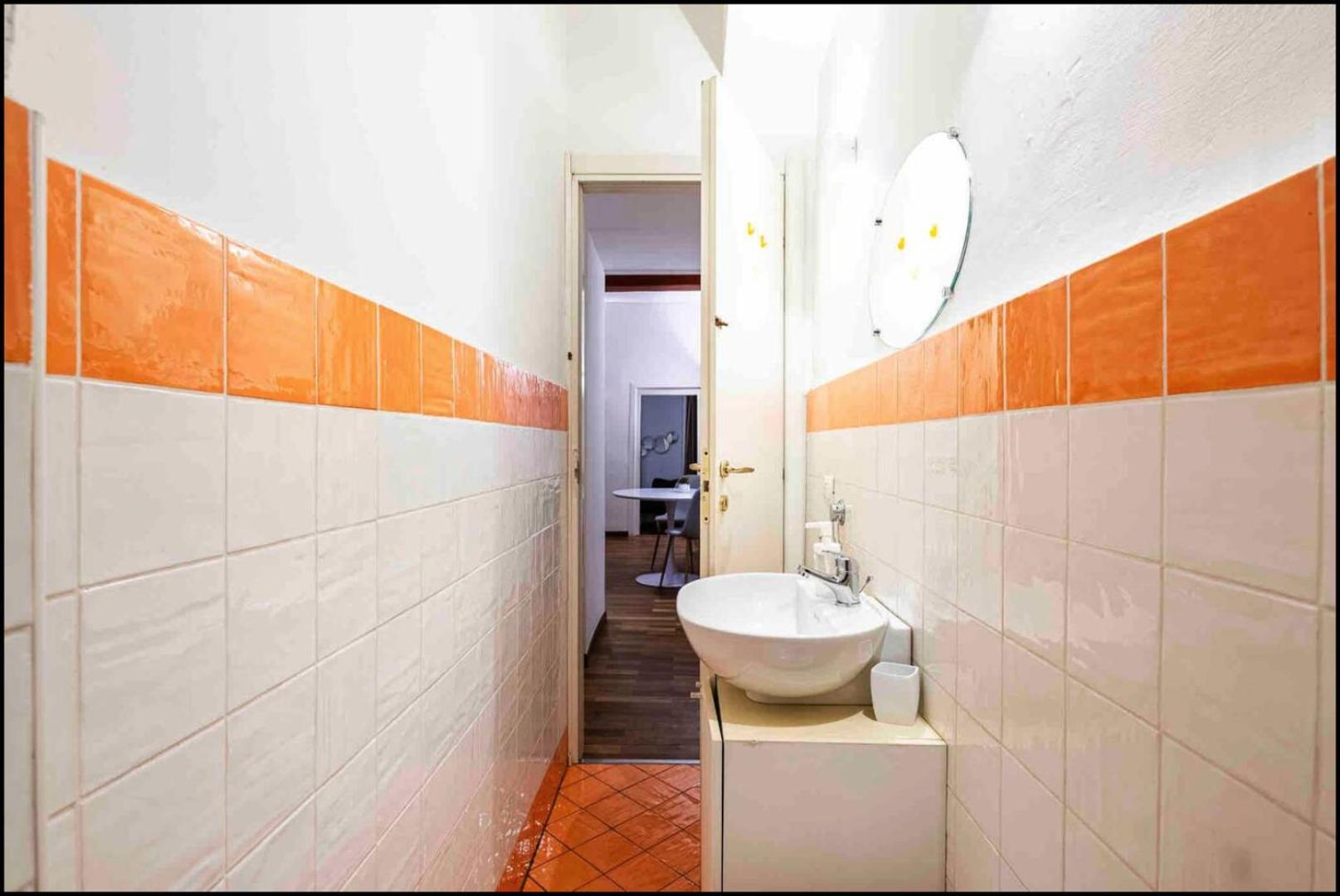 Via Buonarroti, 8 - 12 Minutes Walk To Duomo - Bright & Cozy - Charming * Florence