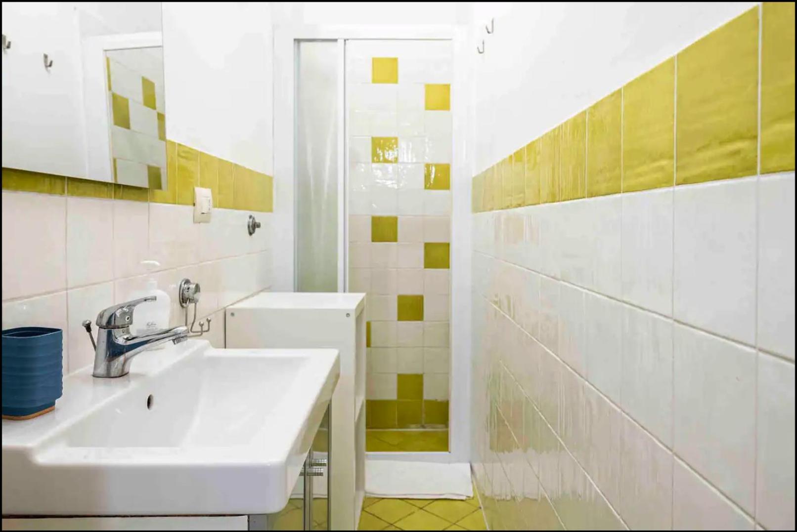 Via Buonarroti, 8 - 12 Minutes Walk To Duomo - Bright & Cozy - Charming Apartment
