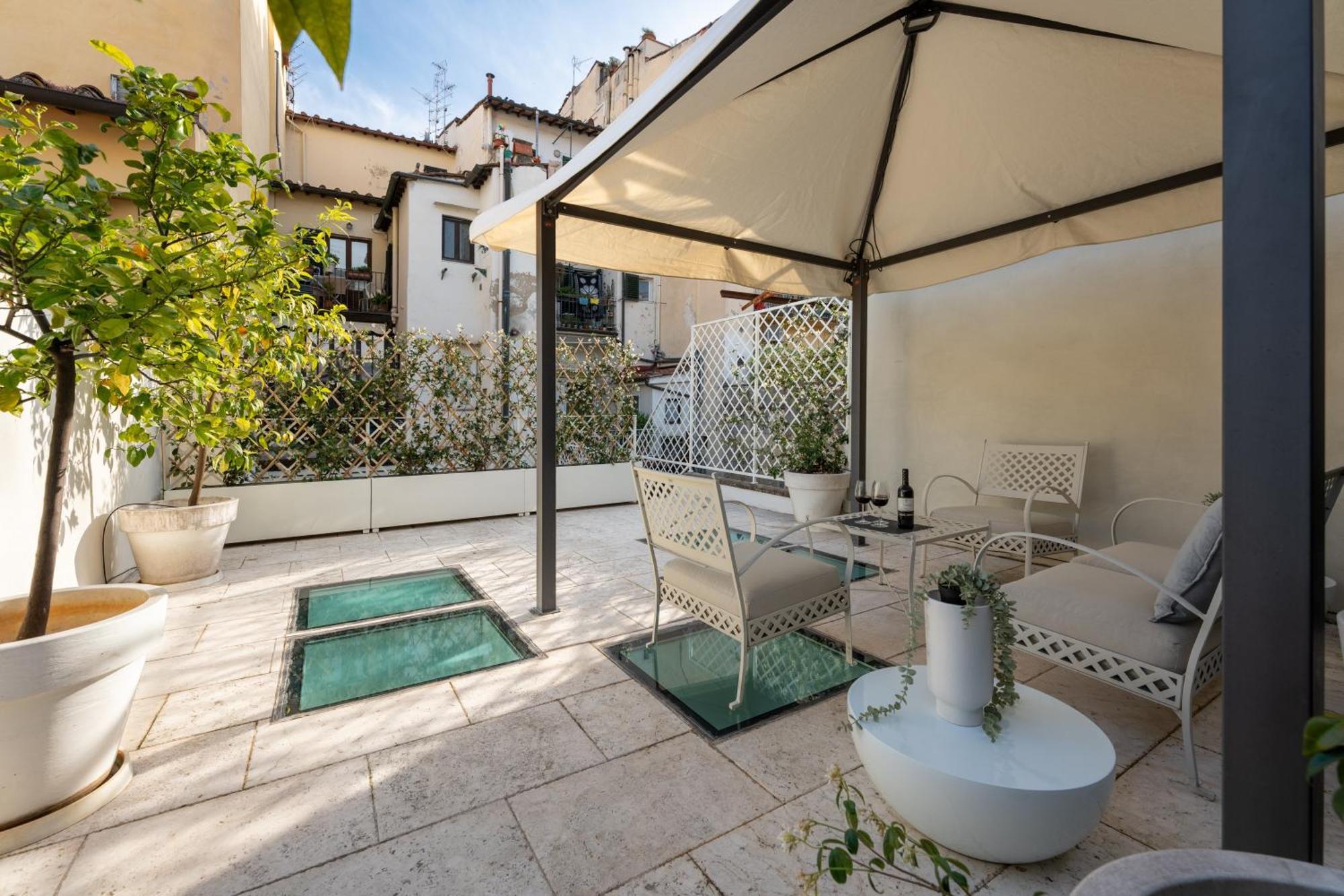 Via Del Campuccio, 72 - 300 Sqm Luxurious With Parking And Private Terrace - Charming