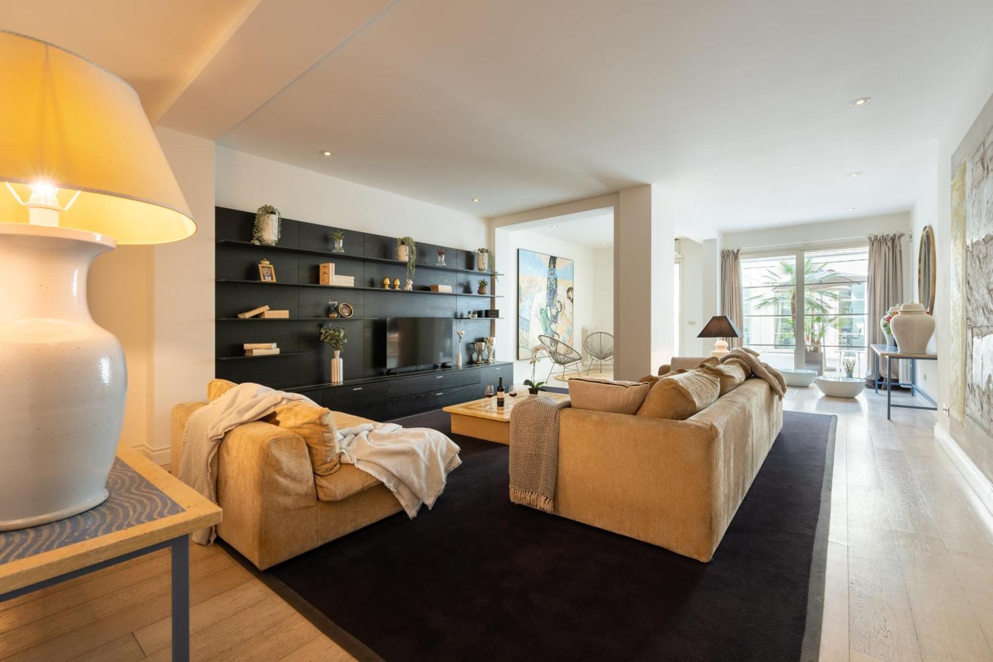 Apartment Via Del Campuccio, 72 - 300 Sqm Luxurious With Parking And Private Terrace - Charming Florence