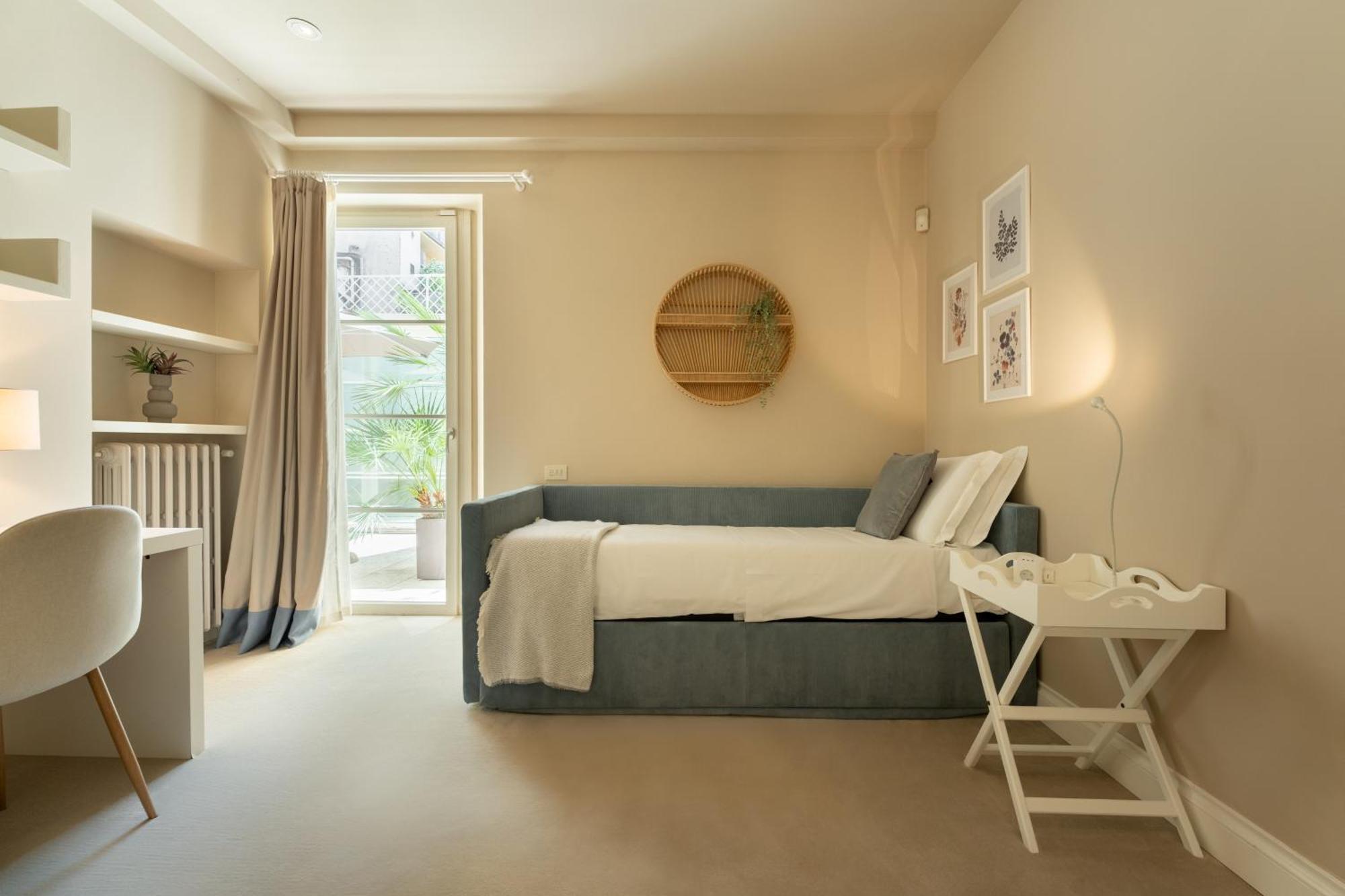 Via Del Campuccio, 72 - 300 Sqm Luxurious With Parking And Private Terrace - Charming
