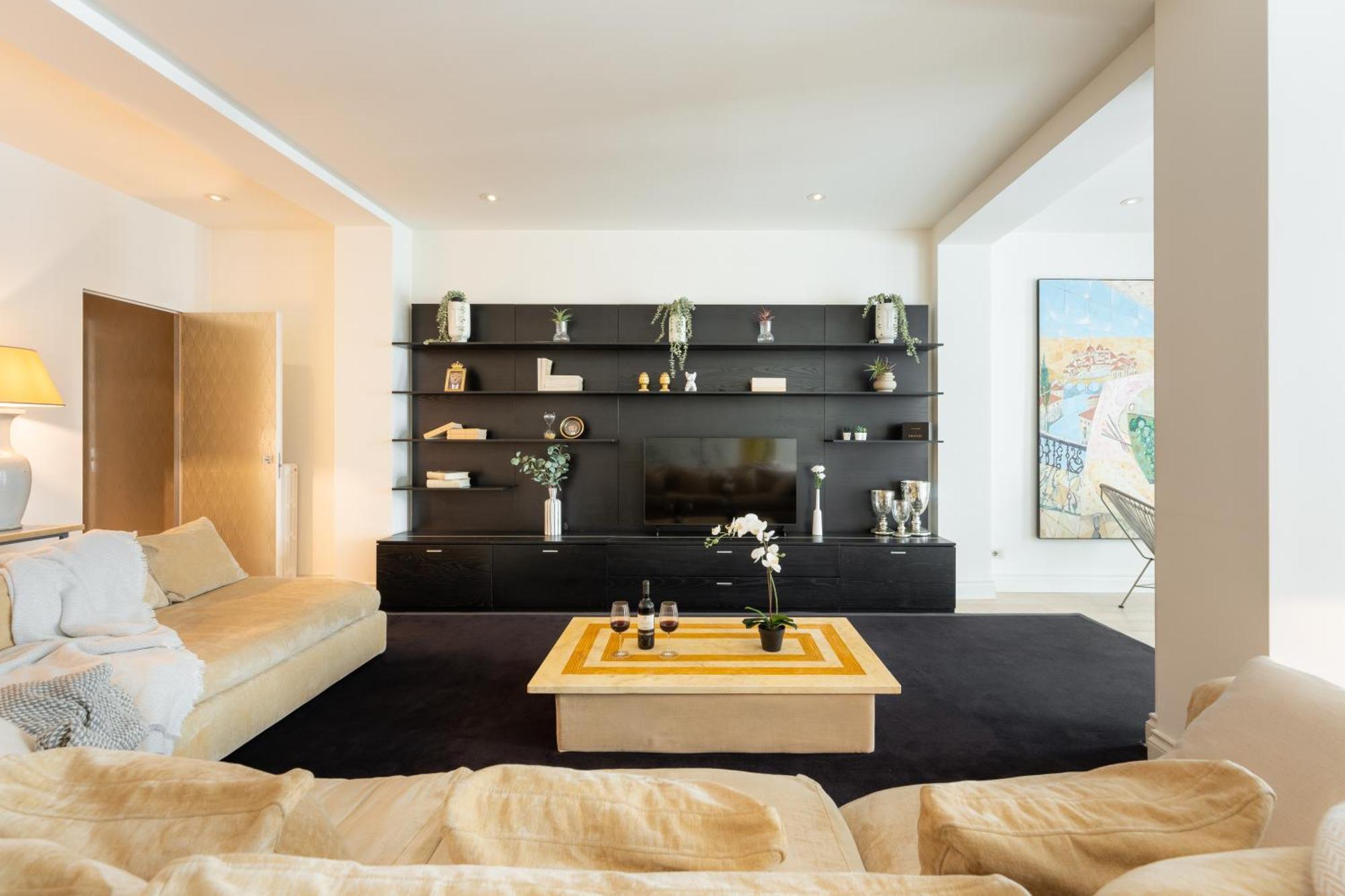 Via Del Campuccio, 72 - 300 Sqm Luxurious With Parking And Private Terrace - Charming Apartment *
