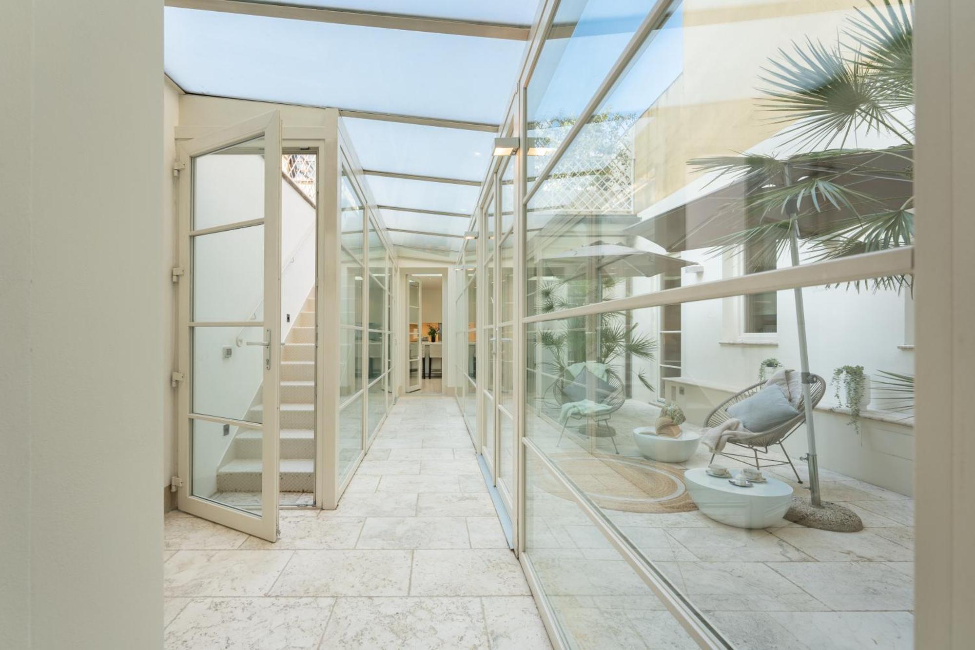Via Del Campuccio, 72 - 300 Sqm Luxurious With Parking And Private Terrace - Charming Florence