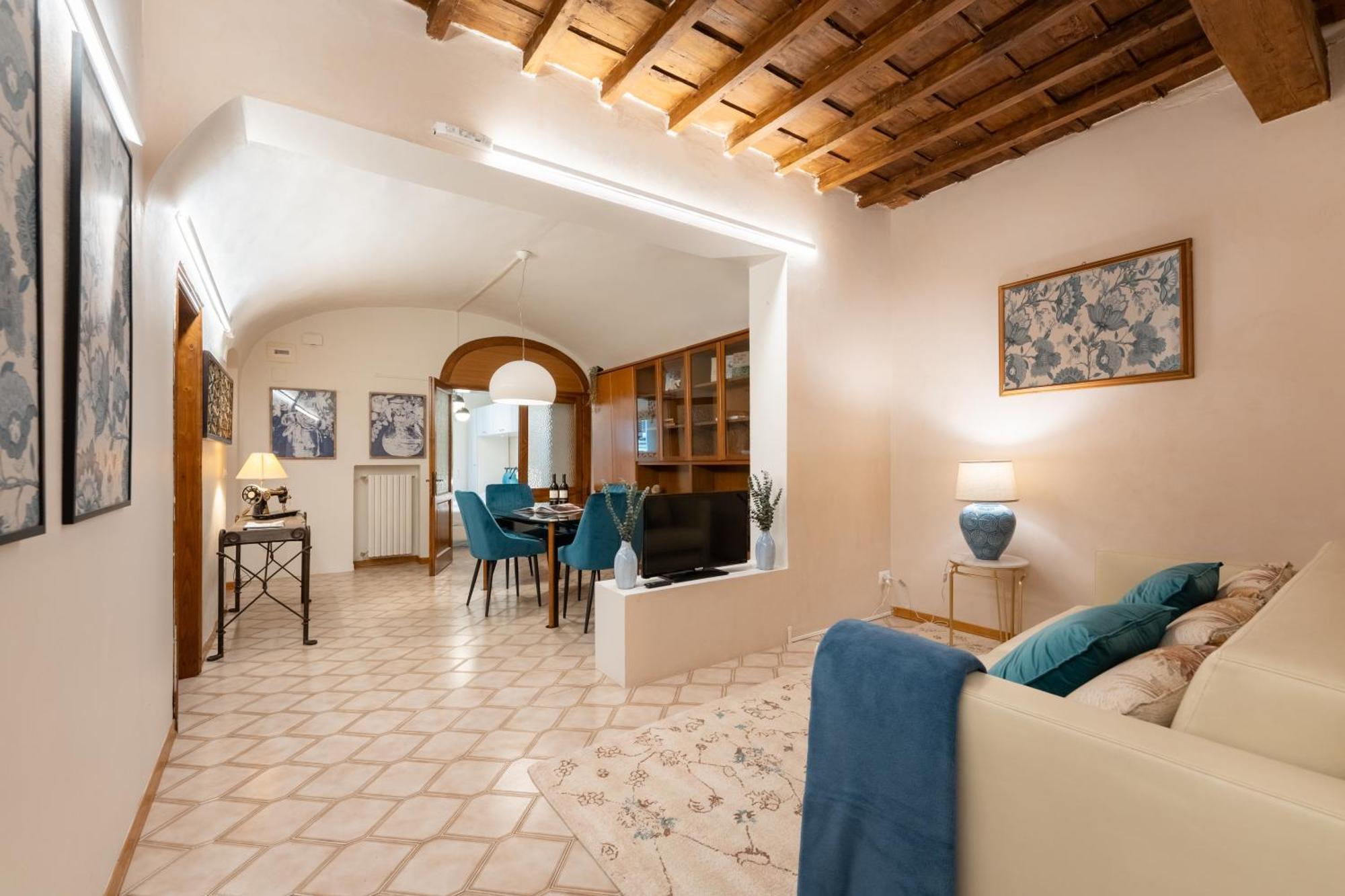 Apartment Via Sant'egidio, 3 - Spacious And Bright Just 300mt From The Duomo Florence