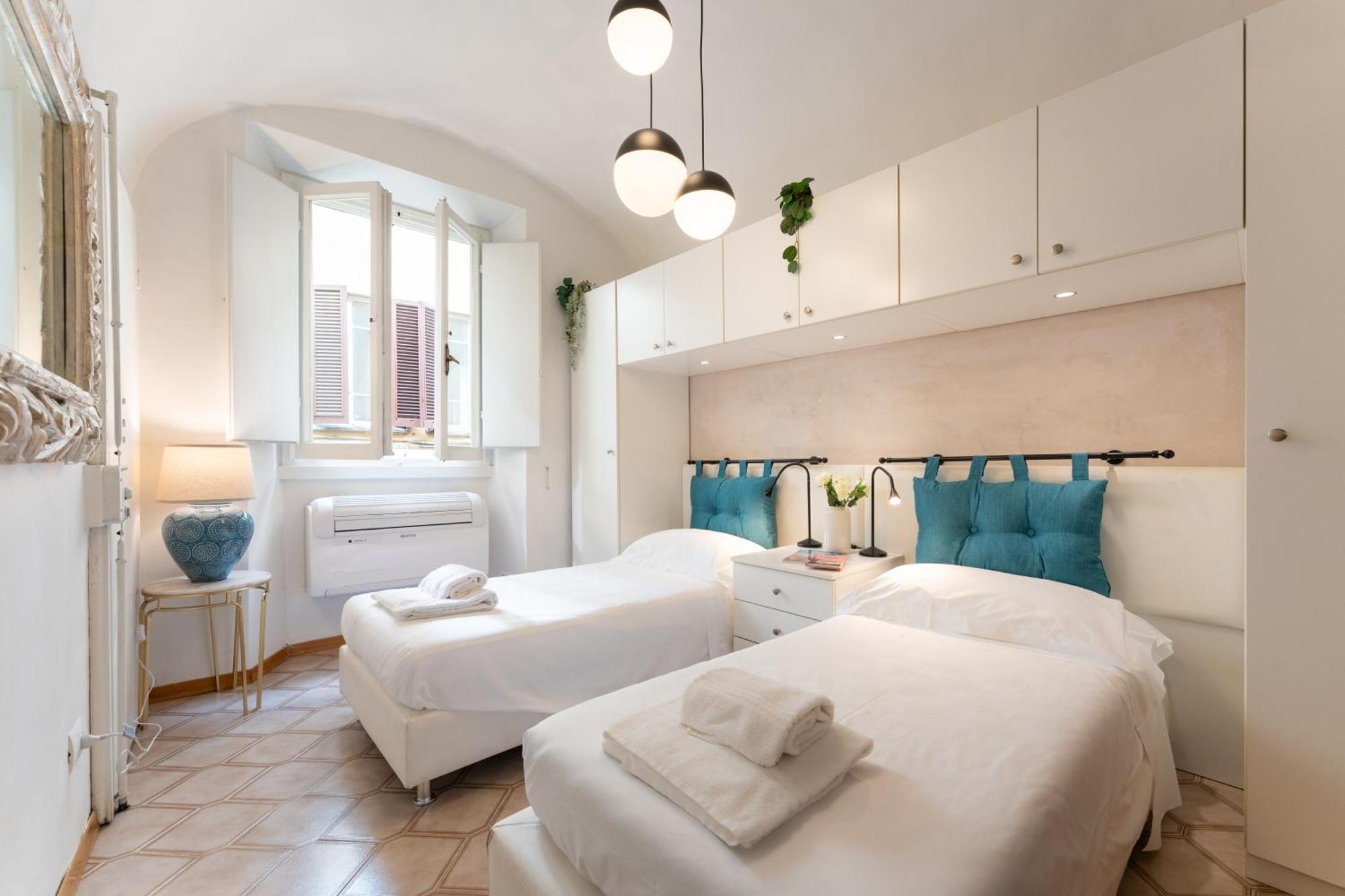 Apartment Via Sant'egidio, 3 - Spacious And Bright Just 300mt From The Duomo