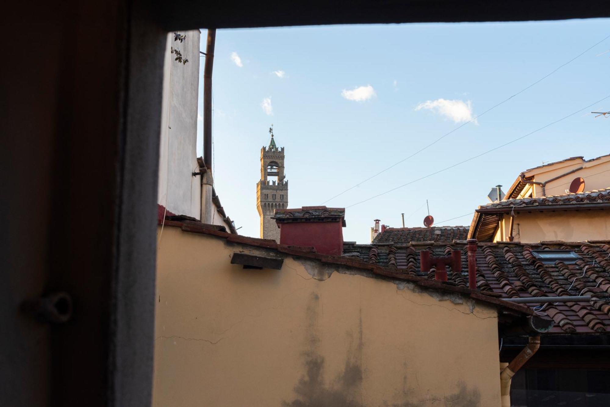Torre Benci By Mmega * Florence