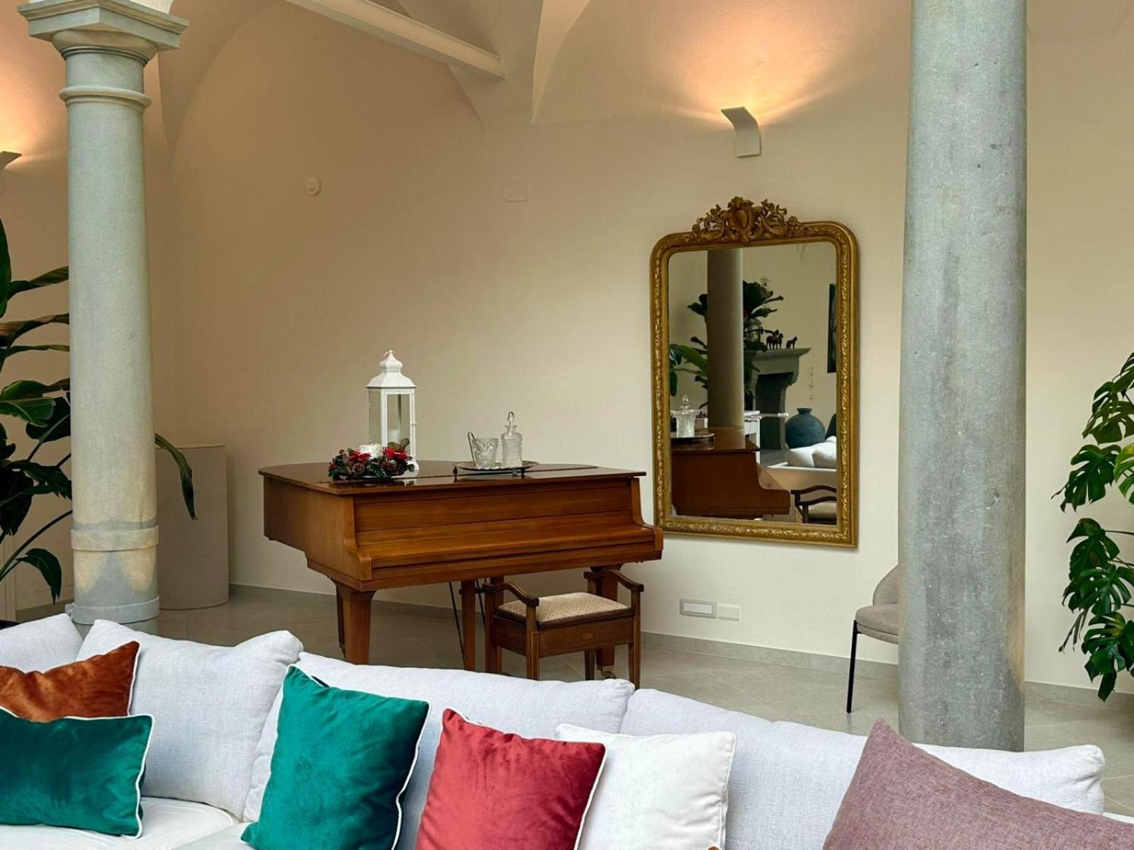 Aparthotel Dimora Collection - Le Corti - Boutique Luxury In A Restored 13th Century Convent, With Sauna And Gym (adults Only) *
