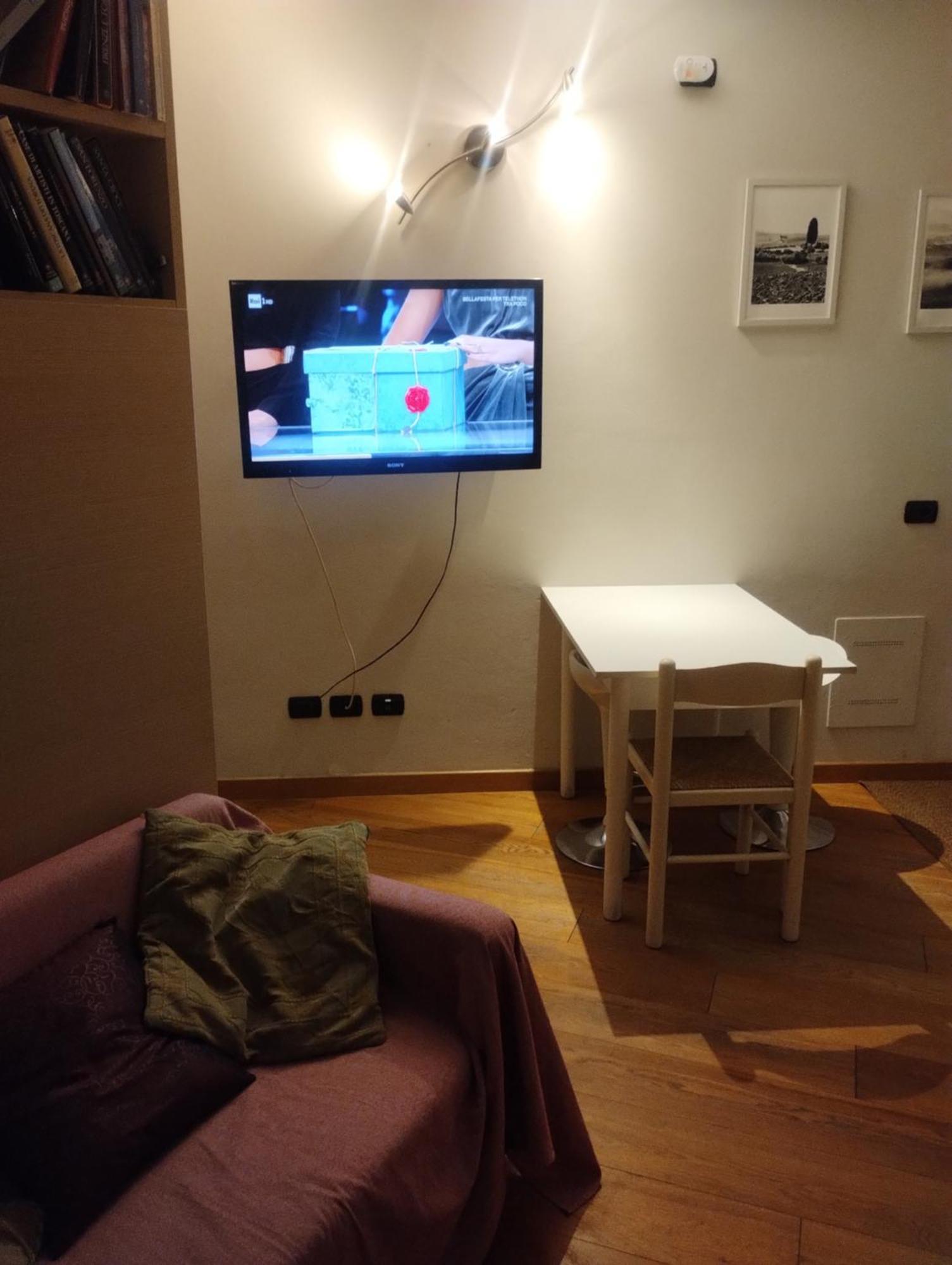 Sam's & Cosy By The Old Town Appartamento