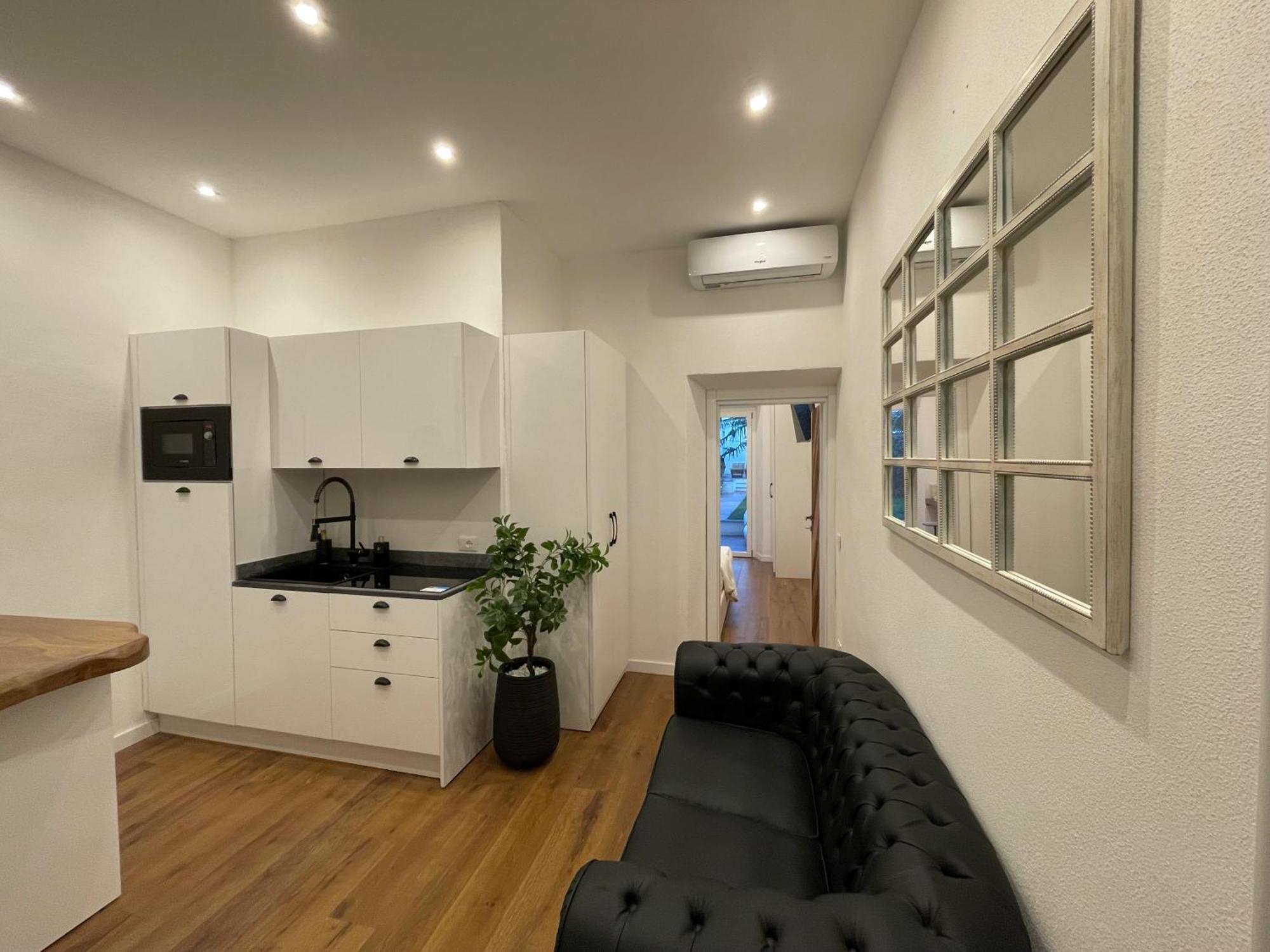 Romantic Getaway Apartment