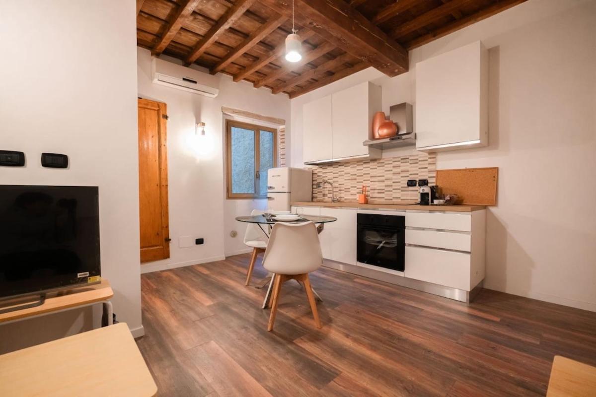 Palazzuolo Renaissance Apartment