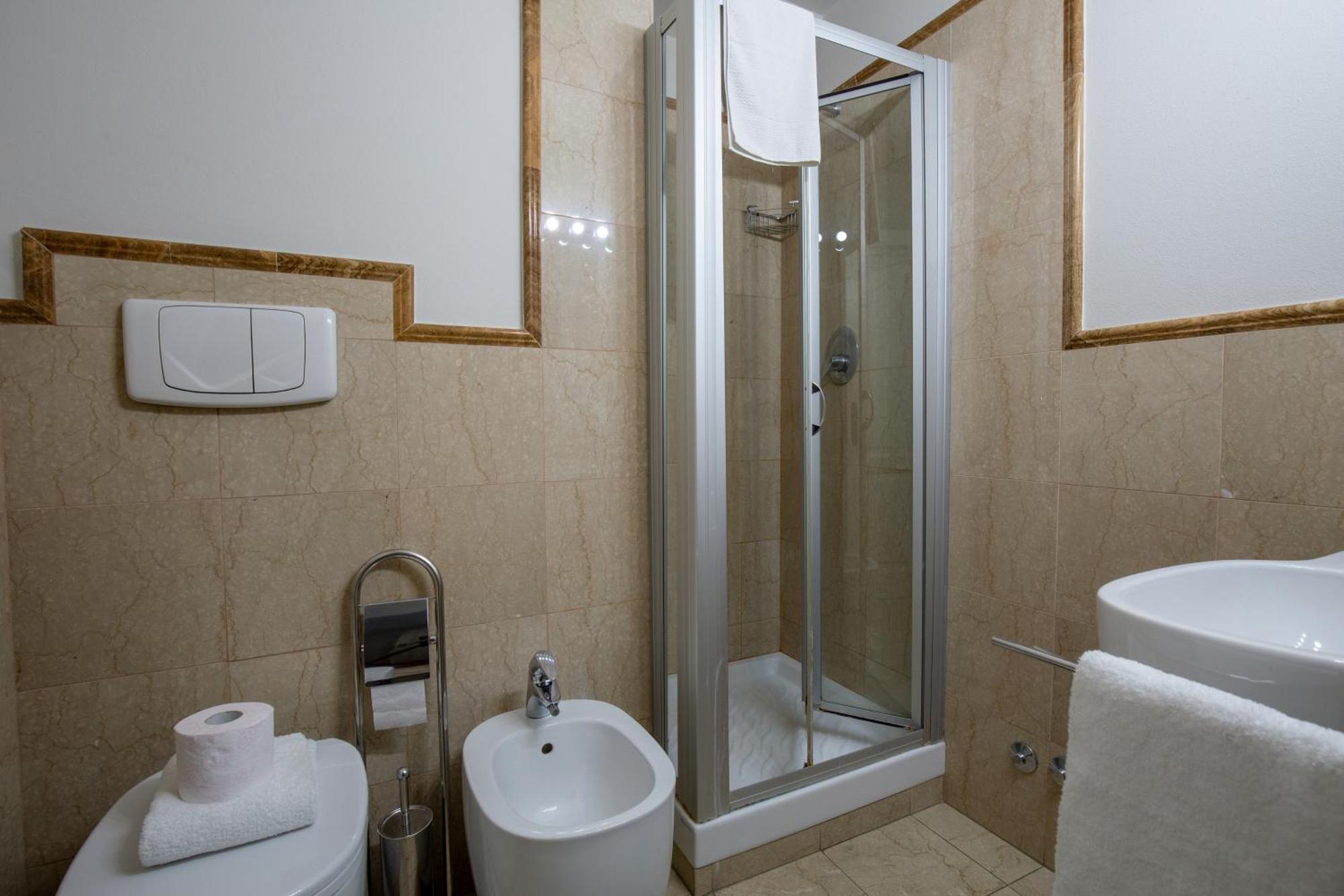 Rondinelli Charme Prestige Apartment Florence