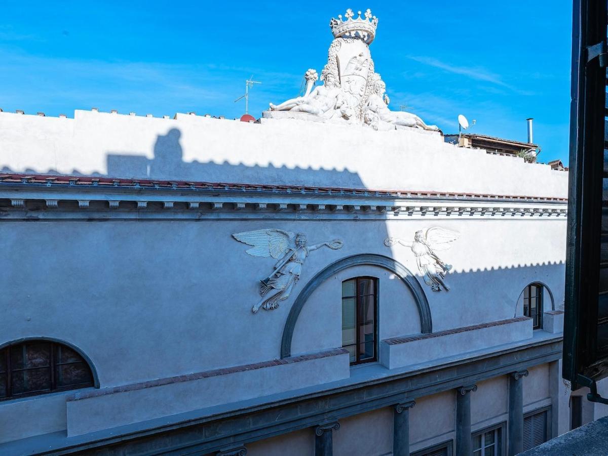 Four Season's Luxury 300 Mt From Duomo Florence