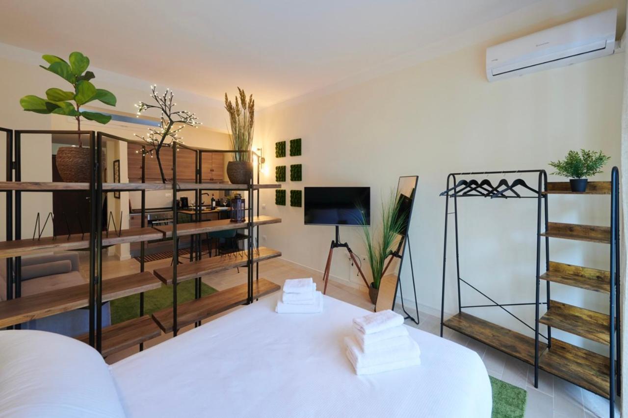 Keys Of Italy - Vittorio Emanuele Ii 247 - Charming And Modern Apartment