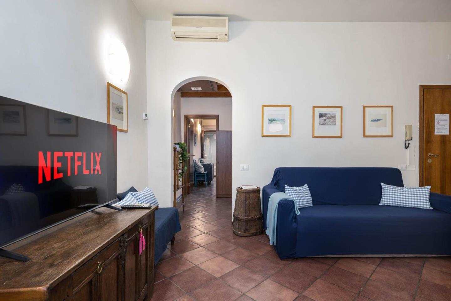 Guelfa 56 Apartment *
