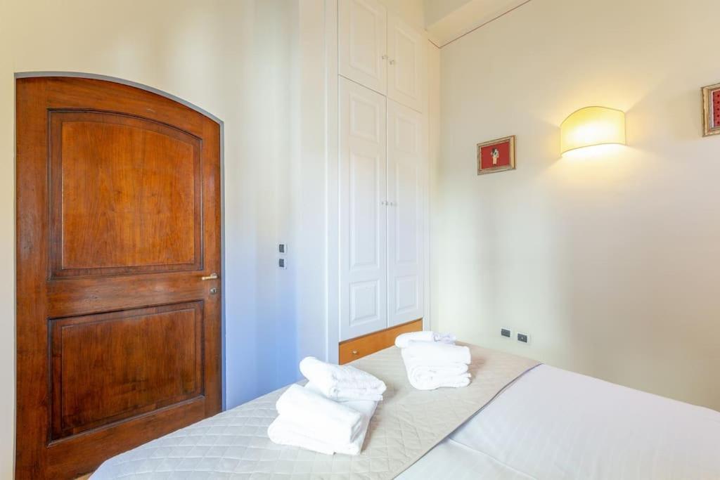 A Flat In Via Della Vigna Nuova * Florence