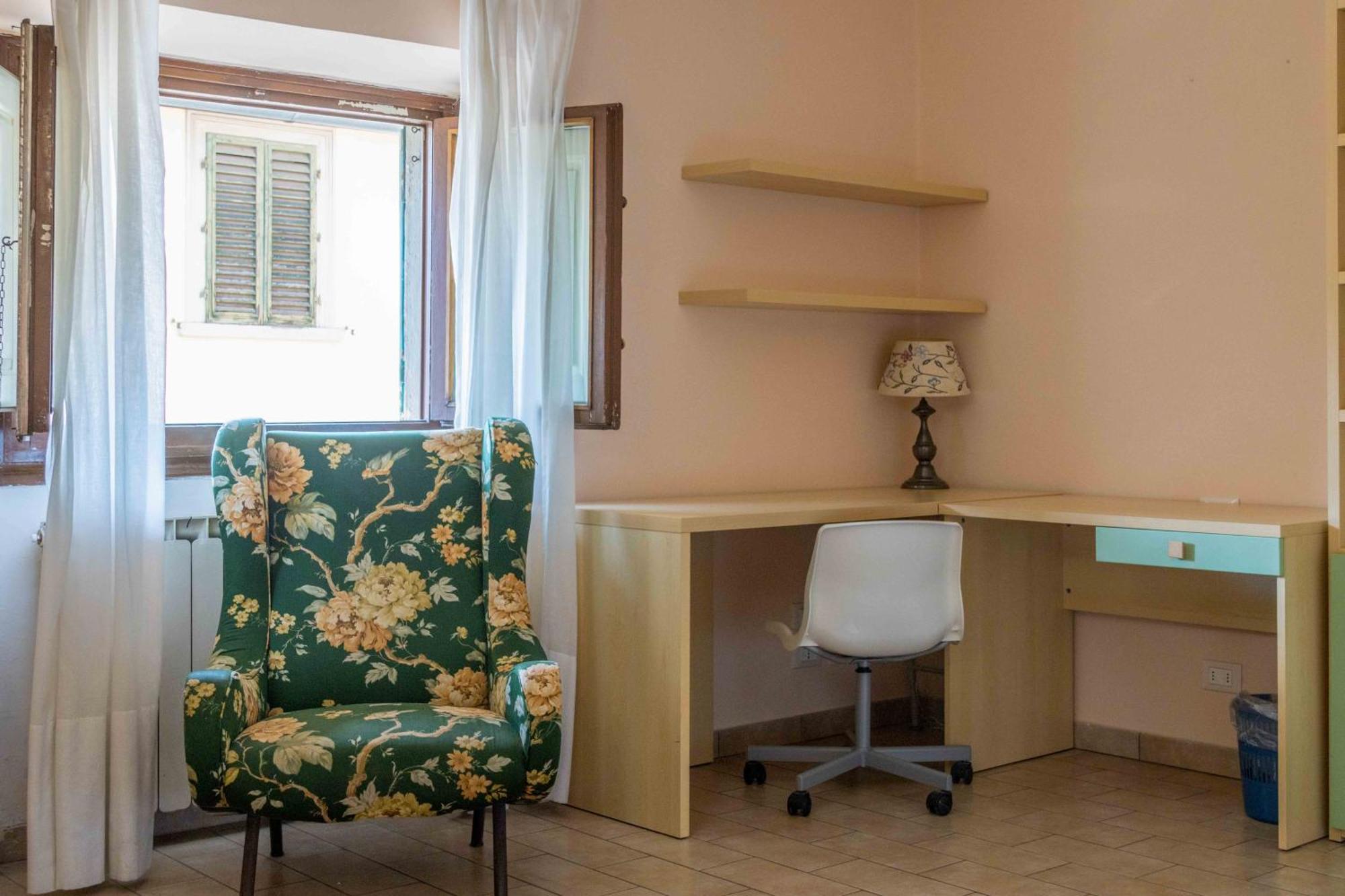 Boboli 4 Bedroom Apartment *