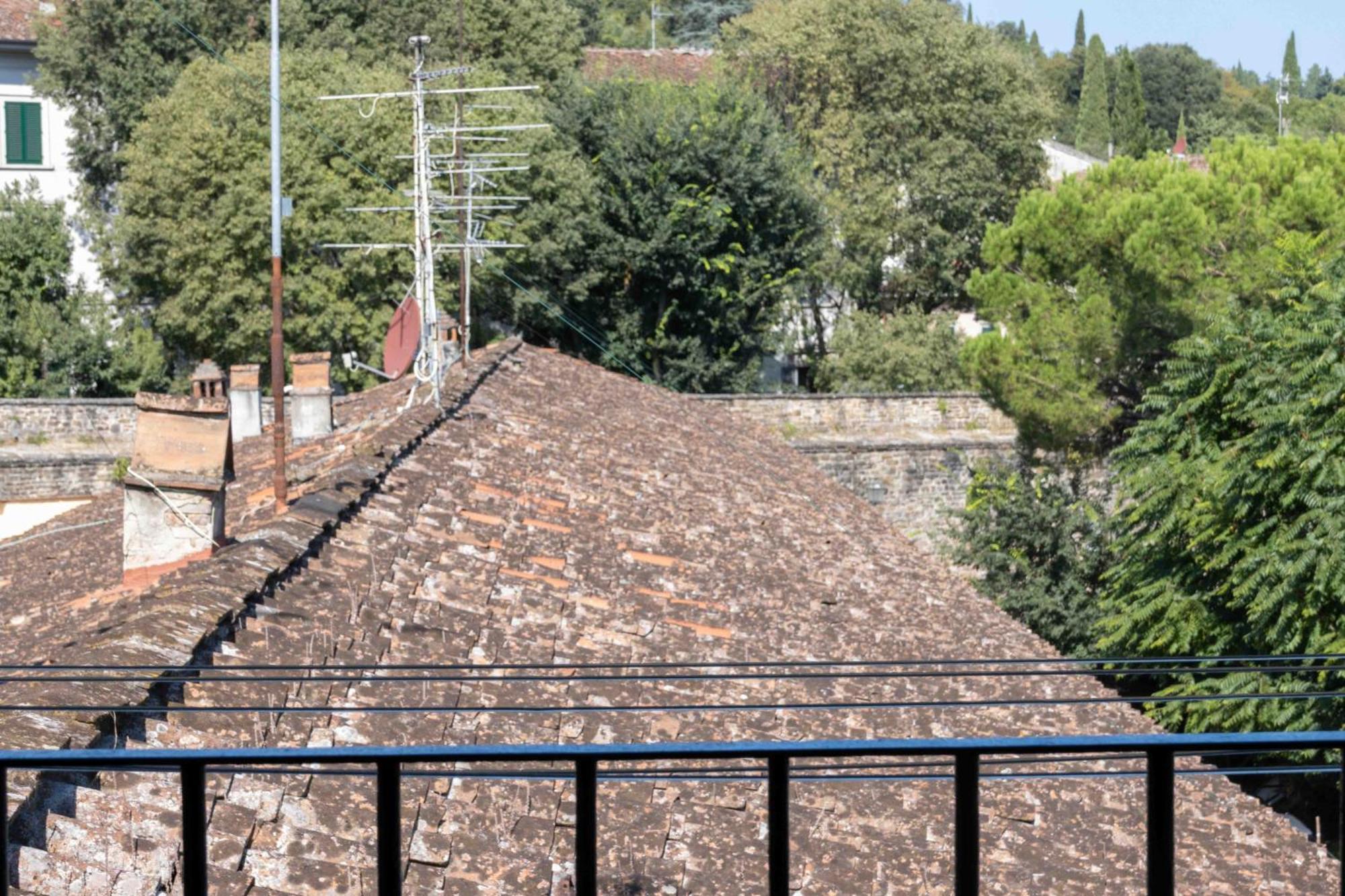 Boboli 4 Bedroom Apartment Florence