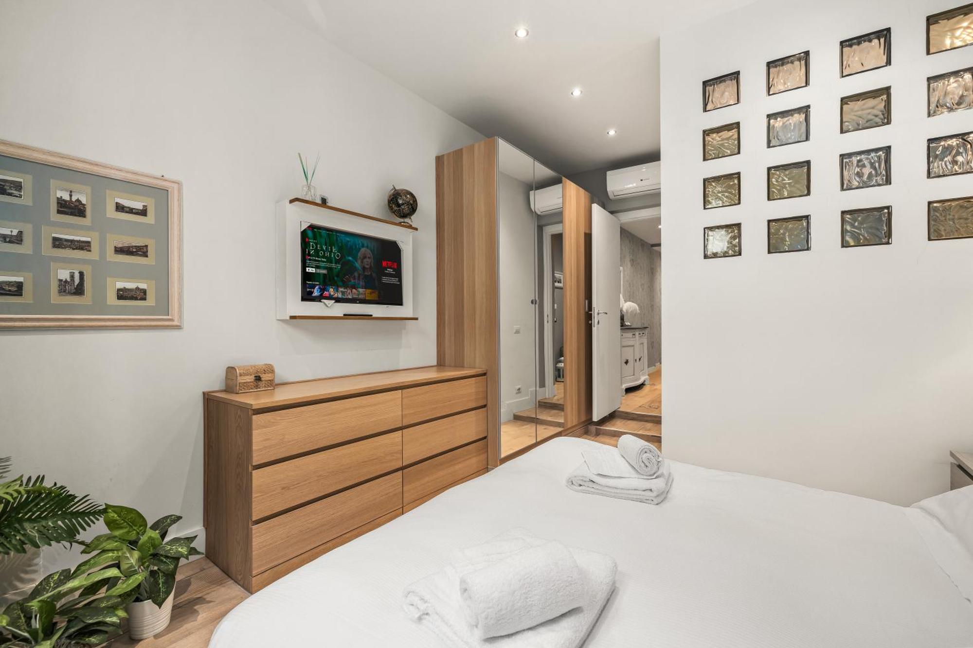 Dolce & Terrace By C&g Apartment