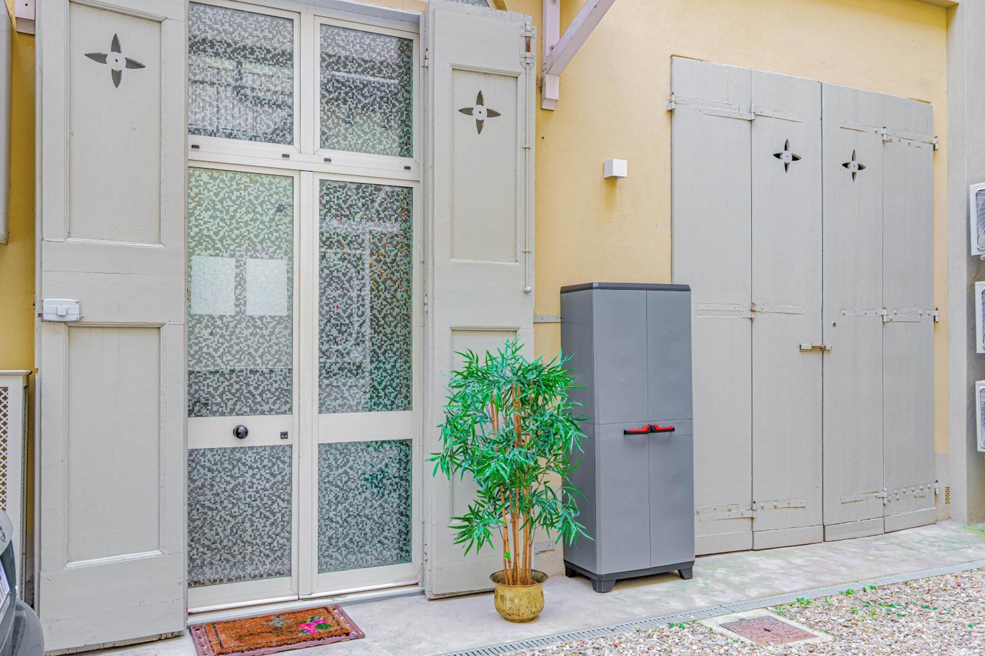 Apartment Loft Lungarno, 2 Steps To Ponte Vecchio, No Ztl Florence
