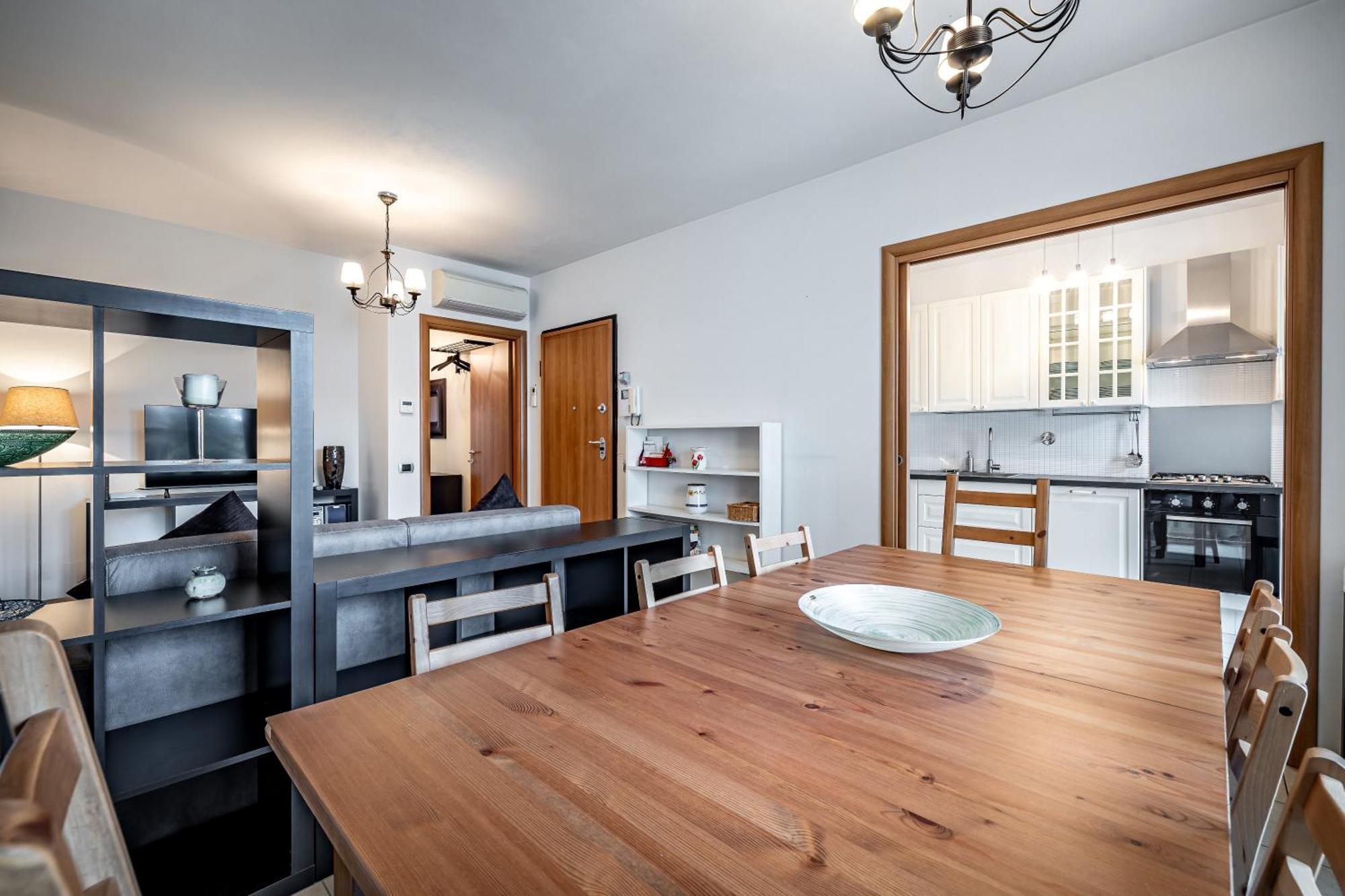 Yd Settimello With Parking Apartment Florence