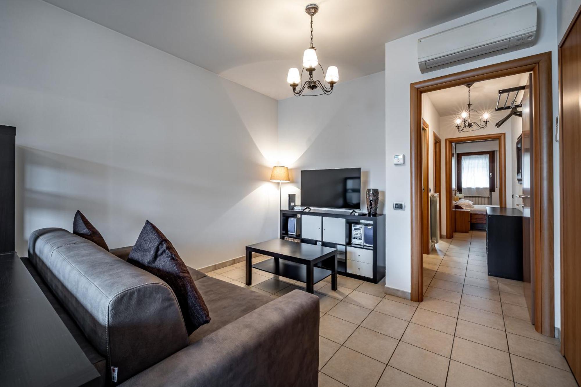 Yd Settimello With Parking Apartment Florence