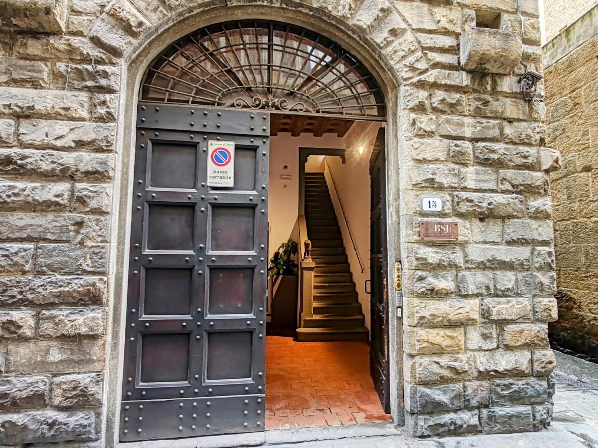 Apartment Borgo San Jacopo Superior By 360rentals Florence