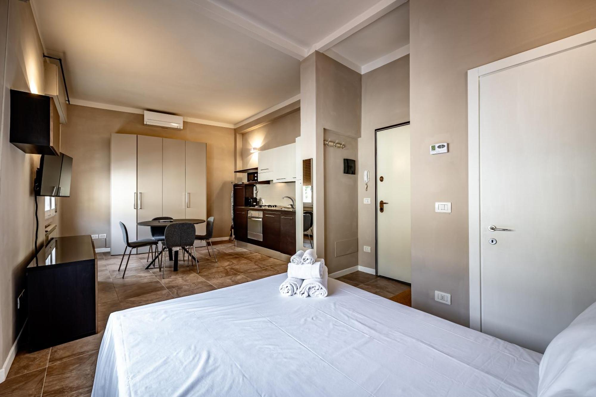 Yid Luxury Apartment