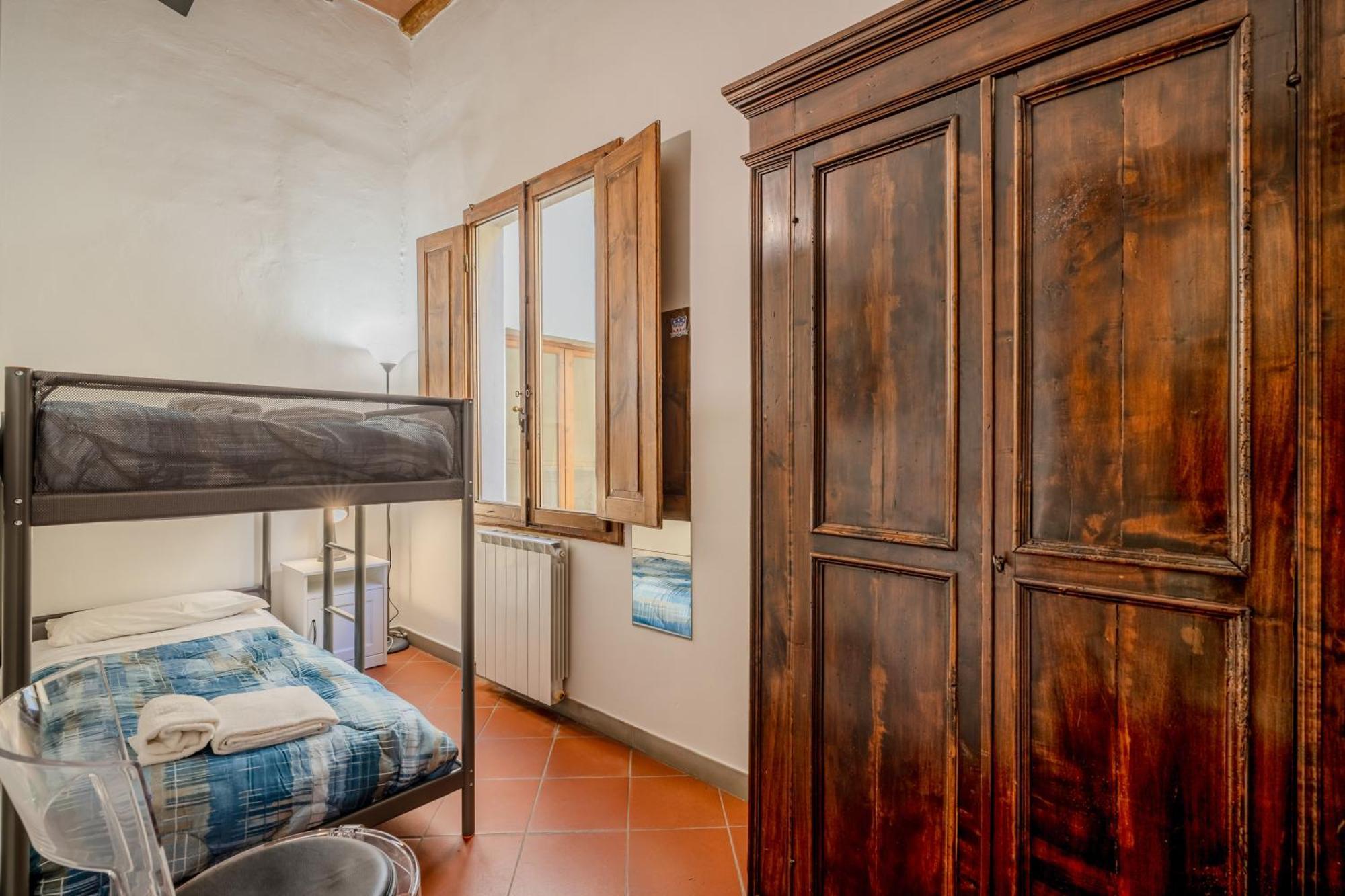 San Lorenzo Cozy Flat