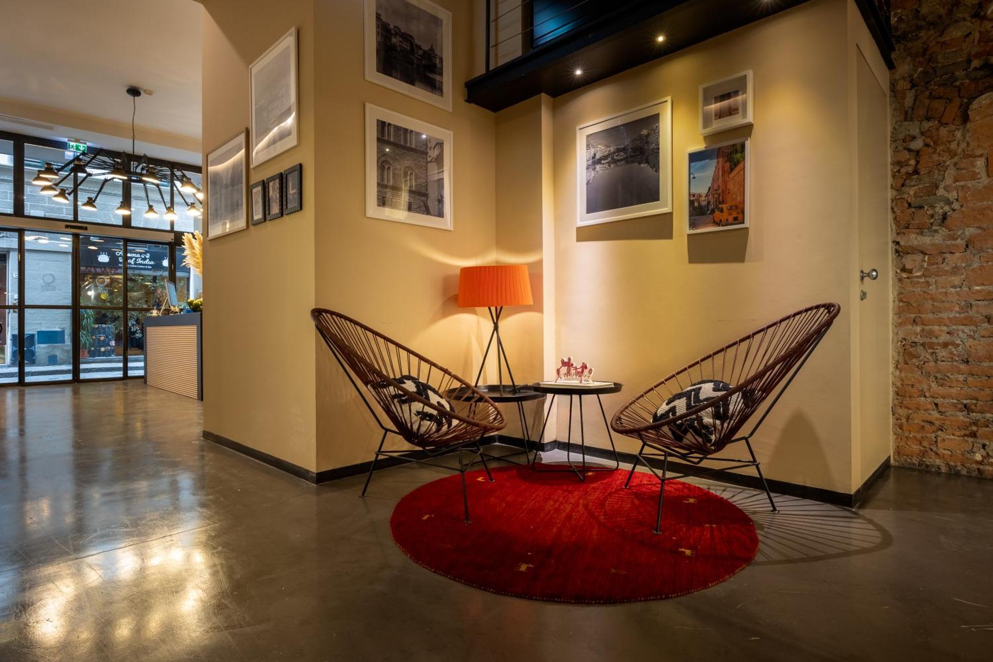 Globus Urban 4*
