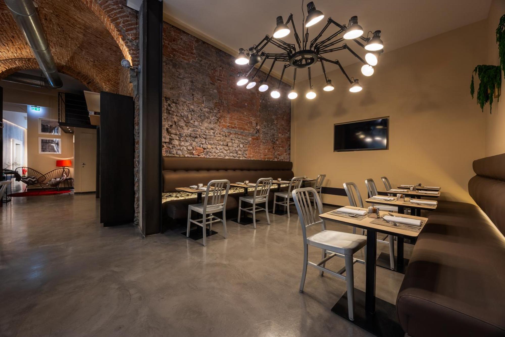 Hotel Globus Urban