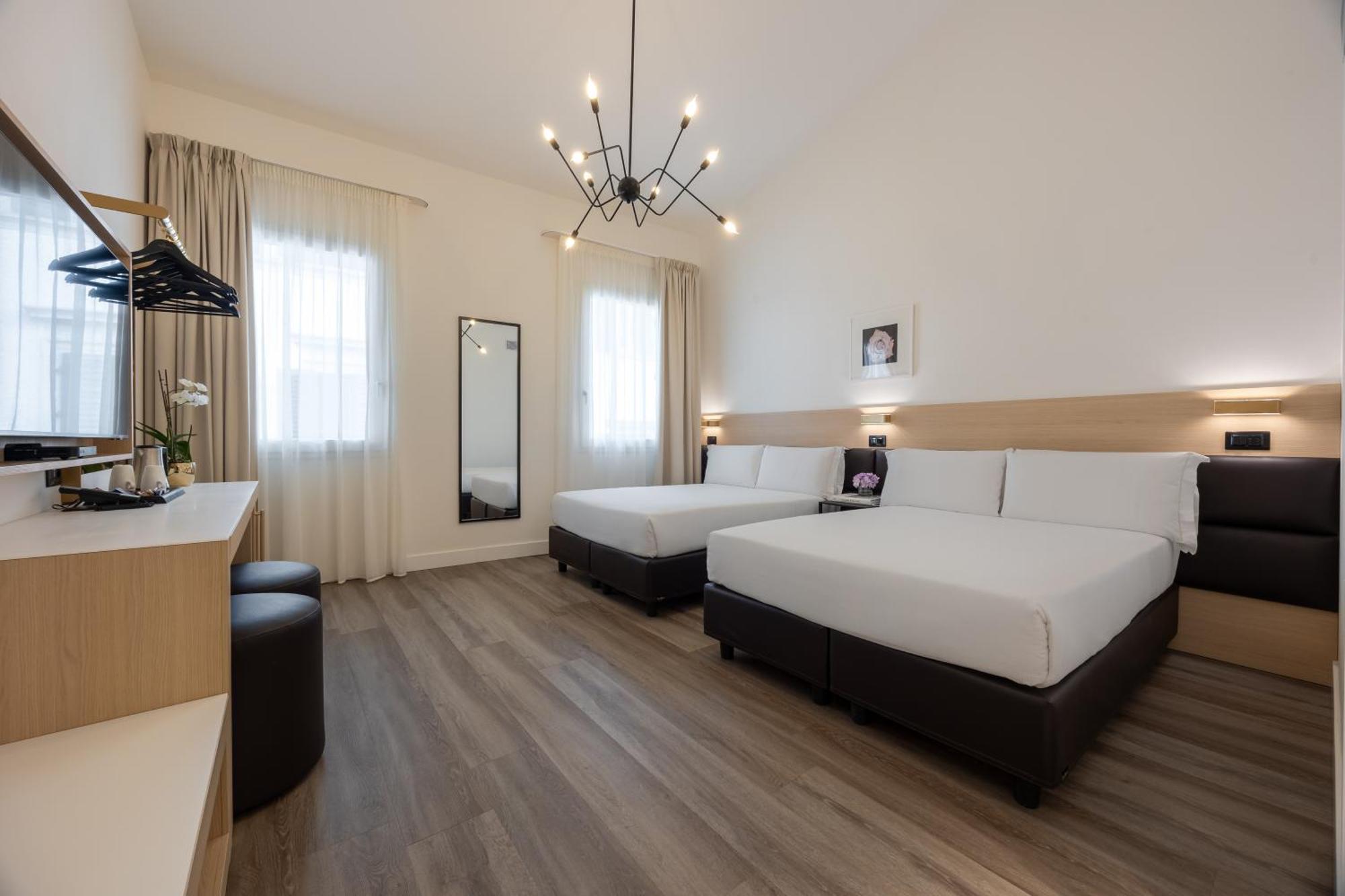 Globus Urban Hotel