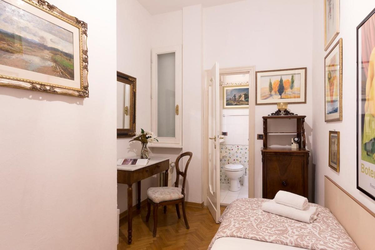 Wonderful Terrace Over Ponte Vecchio With Elevator Apartment *
