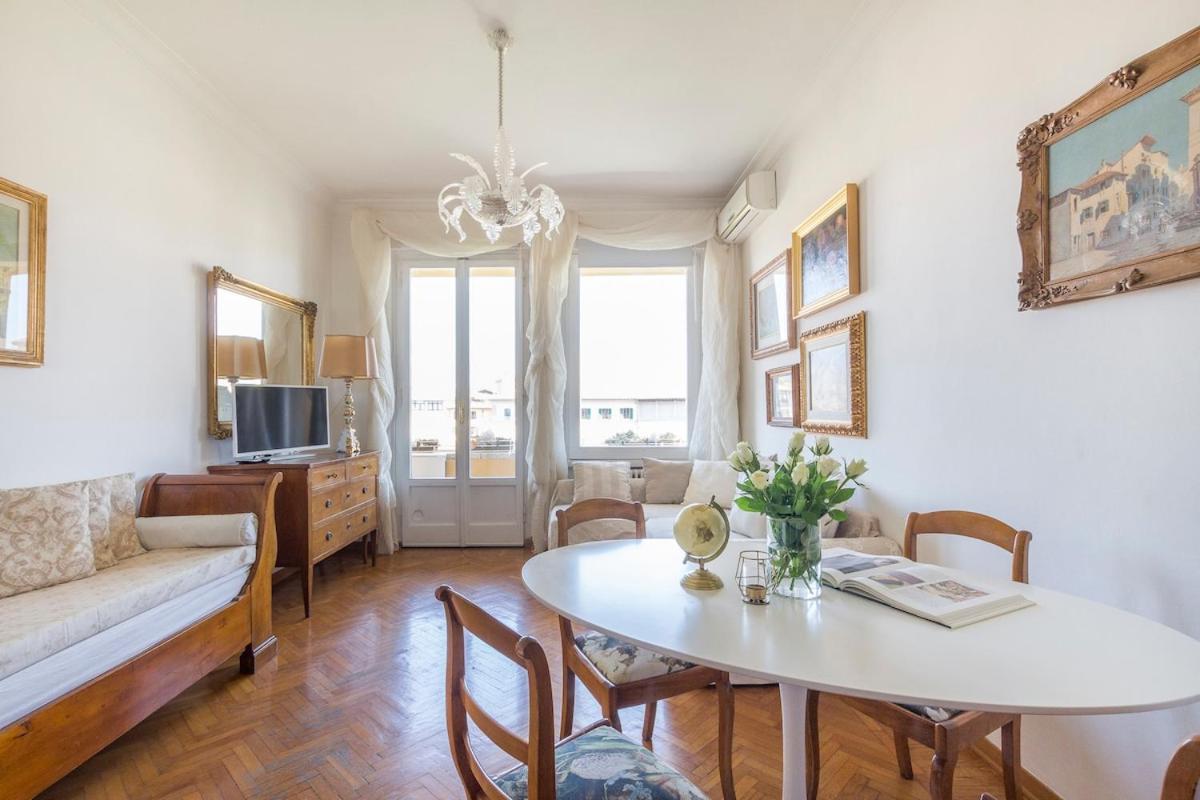 Wonderful Terrace Over Ponte Vecchio With Elevator Apartment Florence