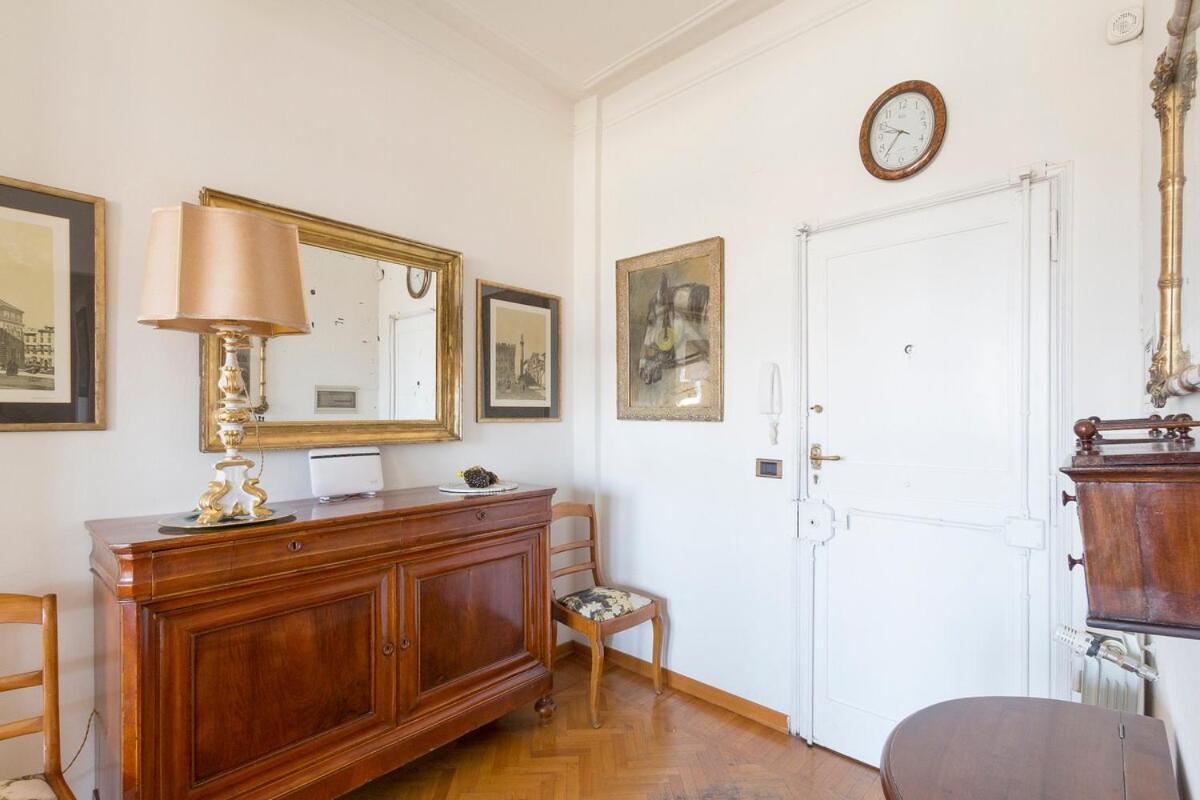 Apartment Wonderful Terrace Over Ponte Vecchio With Elevator Florence