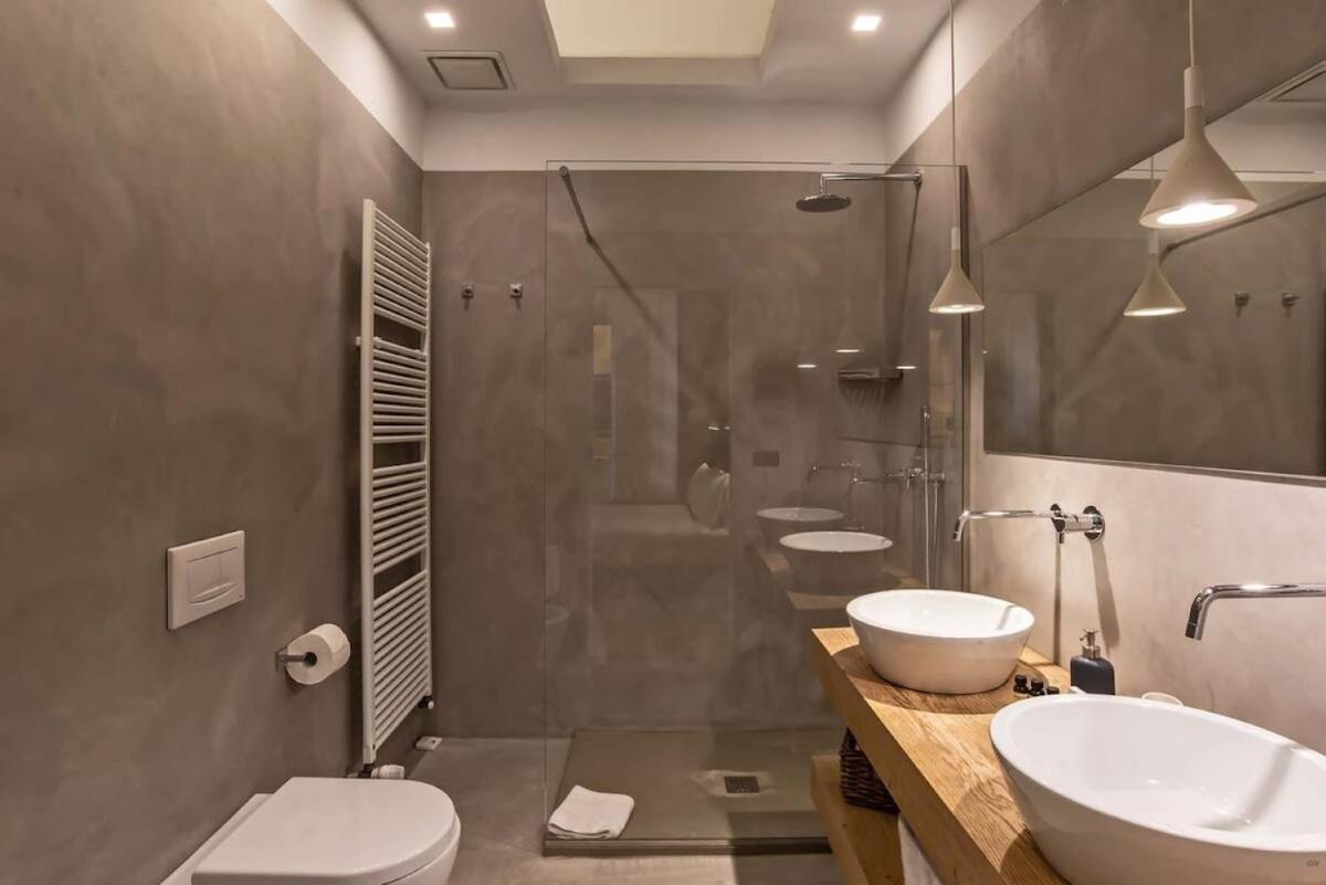 The Charme Of Santa Croce Apartment Florence