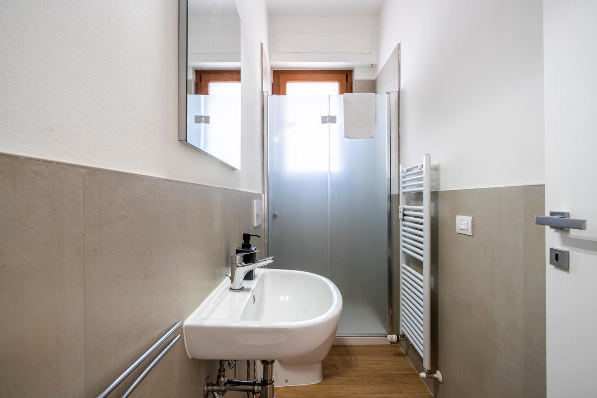 New 2bdr - Panoramic Penthouse With Parking Space Apartment