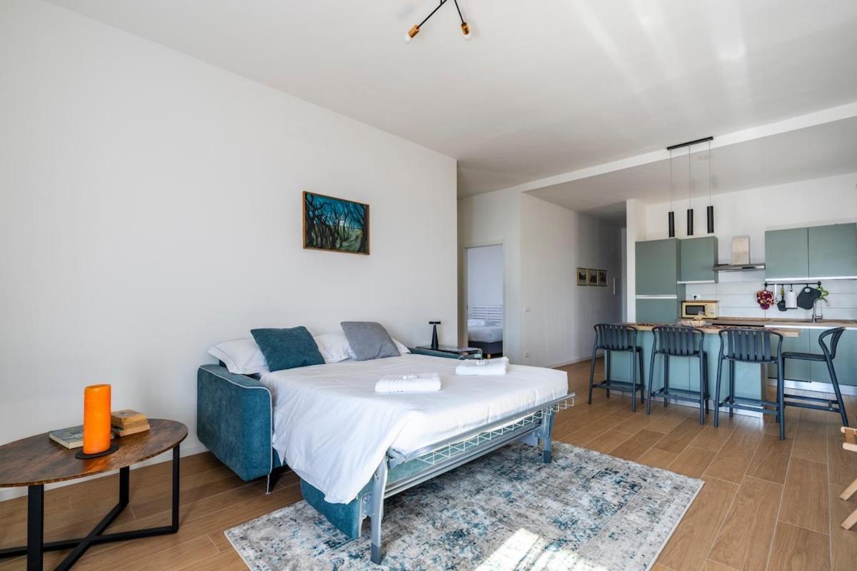 Apartment New 2bdr - Panoramic Penthouse With Parking Space