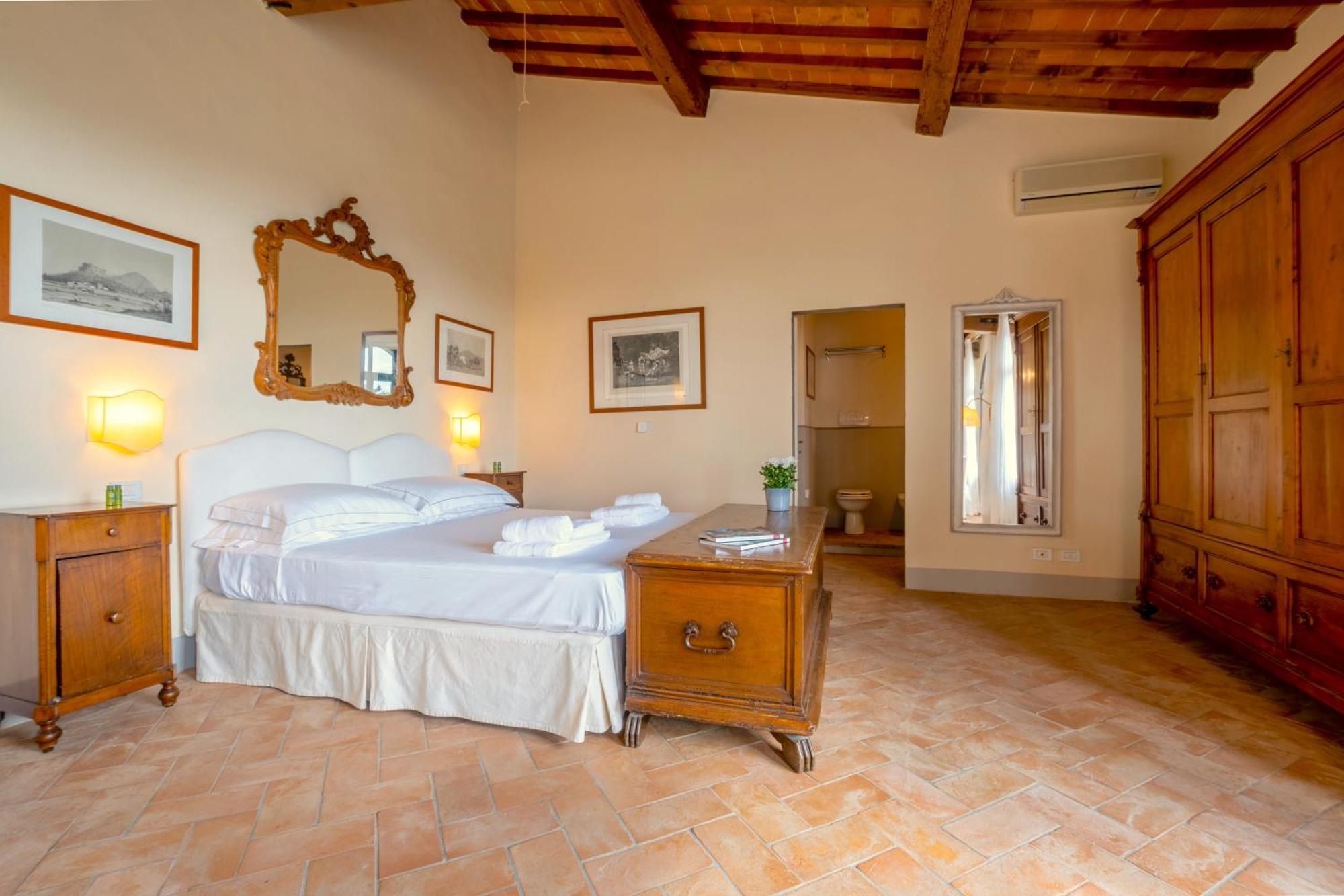 Le Piazzole Heritage Apartment *